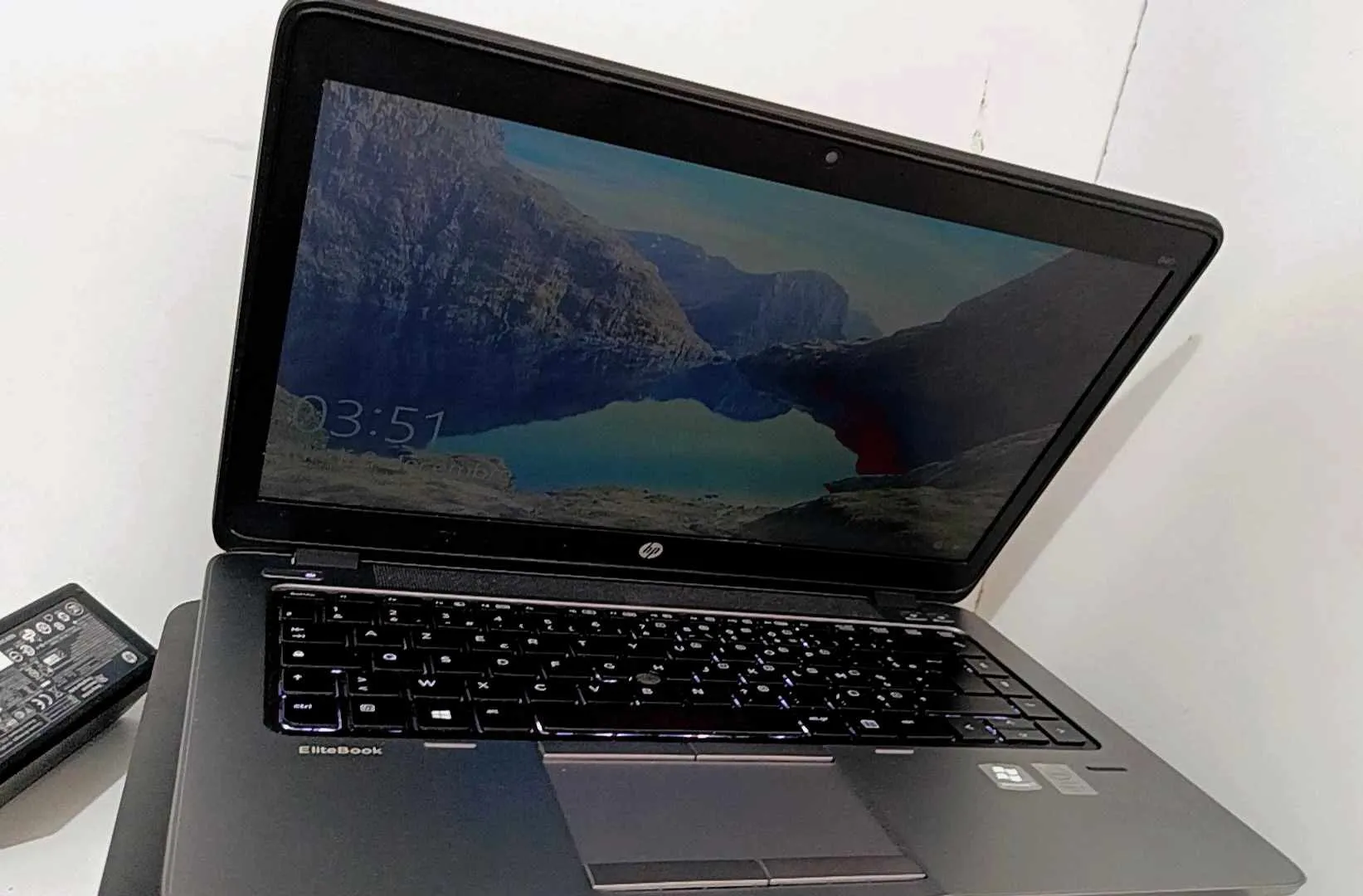  03 Pc Portable i7-8Gb a vendre à Tunis - Photo 3