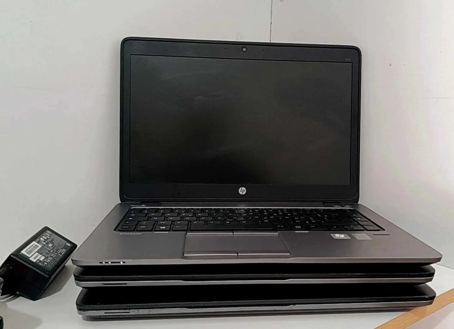  03 Pc Portable i7-8Gb a vendre à Tunis - Photo 2