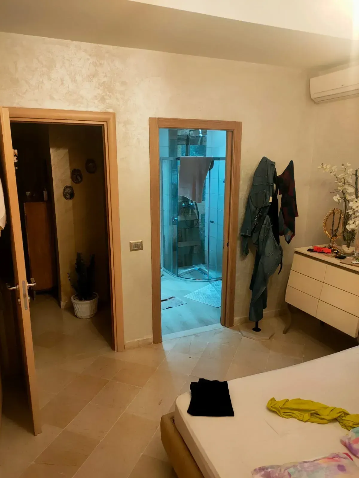  L'Aouina à vendre appt s+3 -175m² à Tunis - Photo 3
