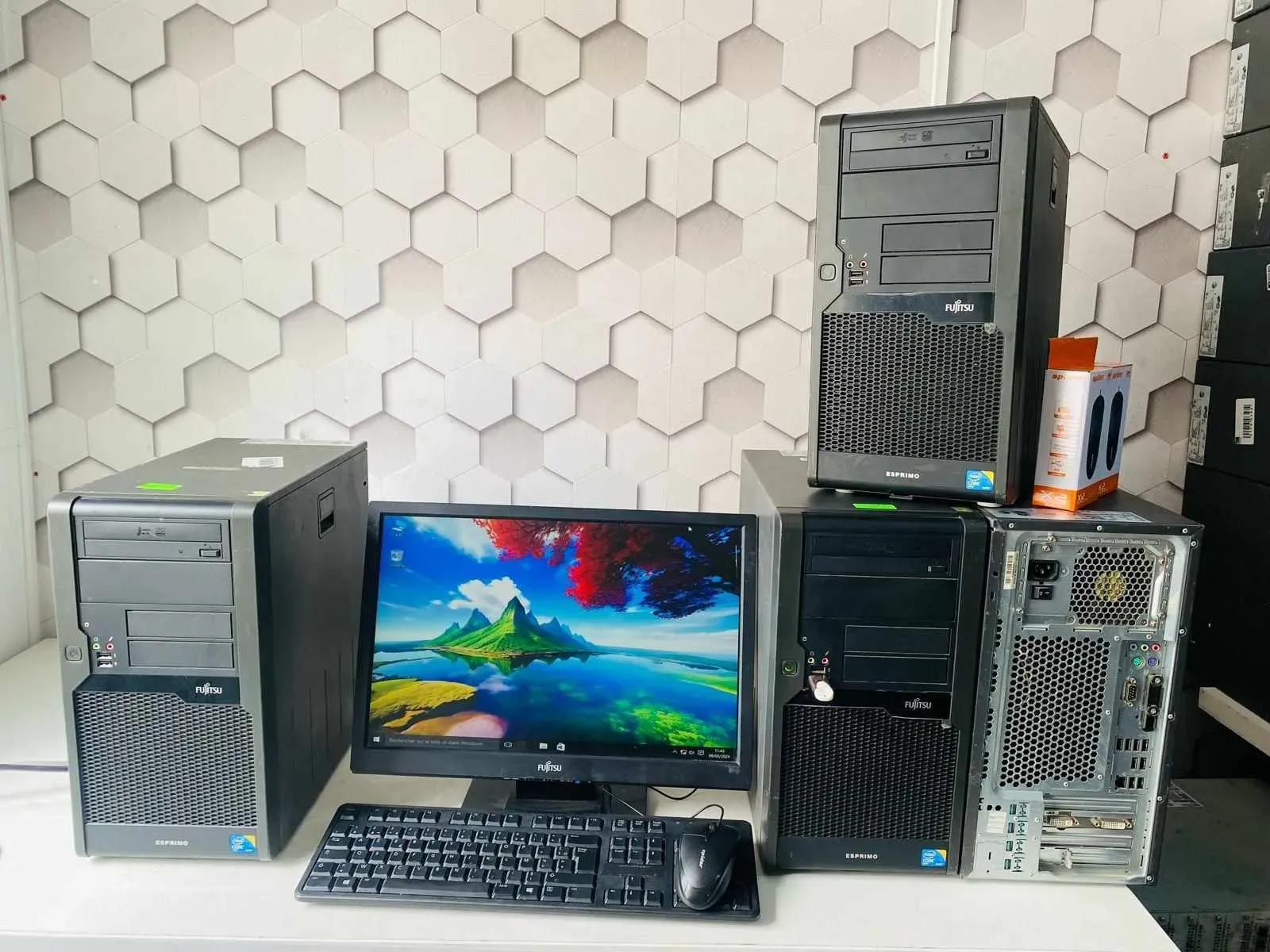  lots des unité i7-8Gb = 360dt à Tunis - Photo 2