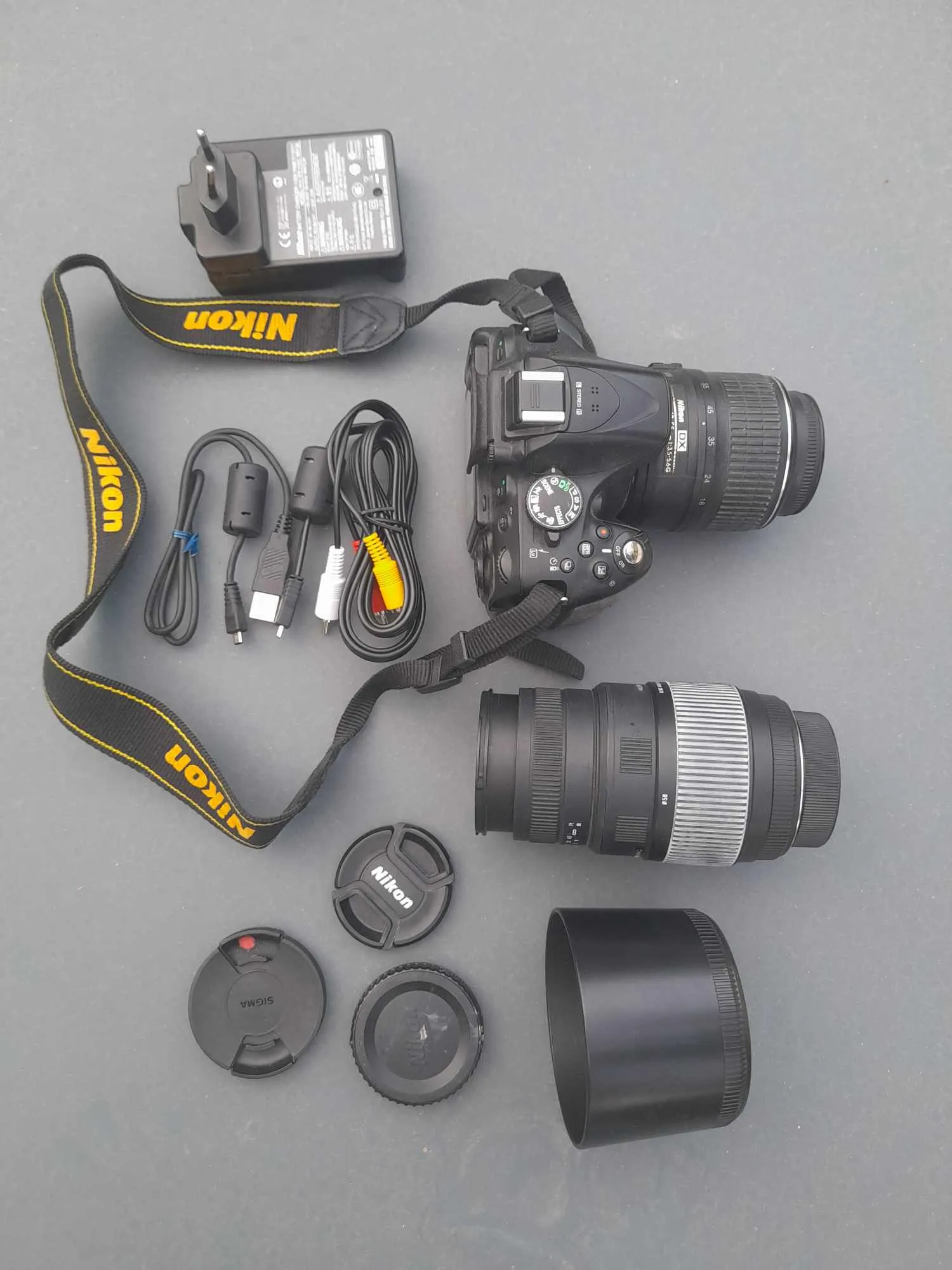  Caméra NIKON D5200 à Sfax - Photo 2