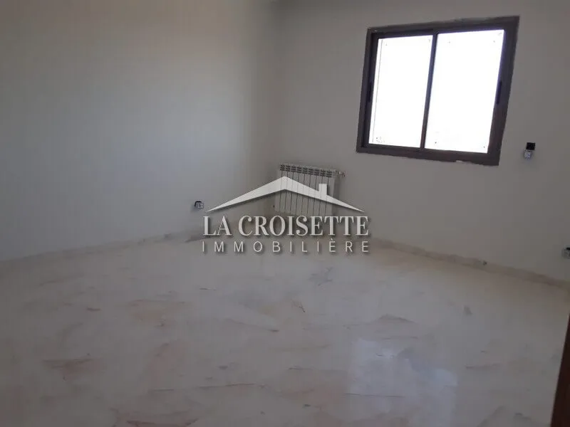  triplex S+4 avec terrasse et jardin à La Soukra MTRV0023 à Ariana - Photo 2