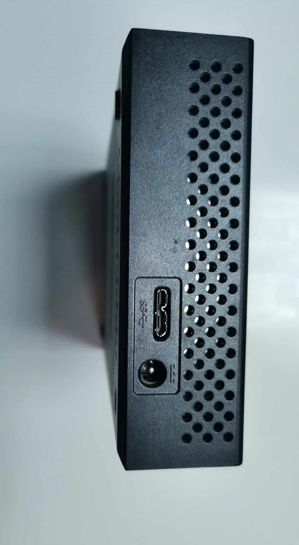  DISQUE DUR 3 TO EXTERNE SEAGATE BACKUP PLUS HUB 3 TO / USB 3.0 à Tunis - Photo 3