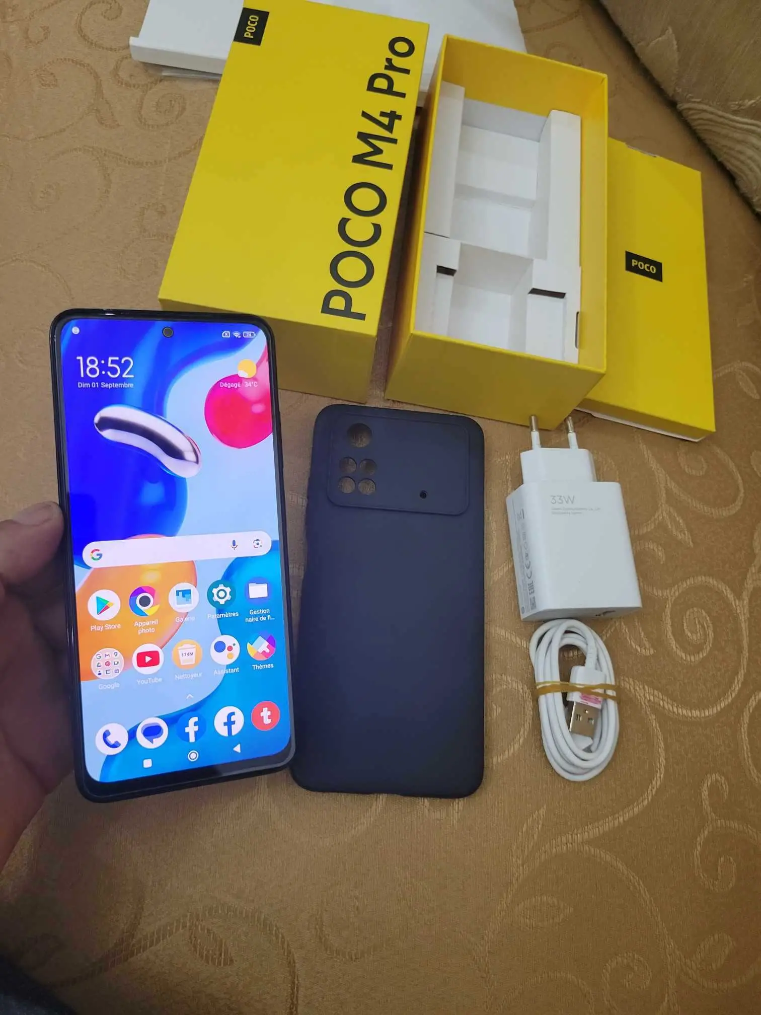  Poco m4 pro ram 8g +4 stockage 256g à Manouba - Photo 2