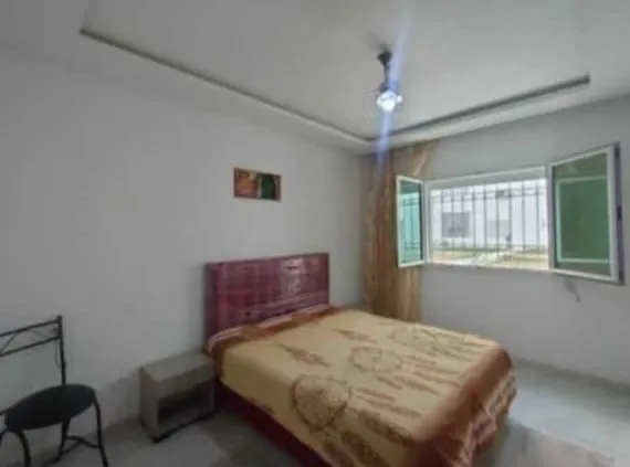  A LOUER S+1 MEUBLEE WAHAT TEL 52154007 à Tunis - Photo 2