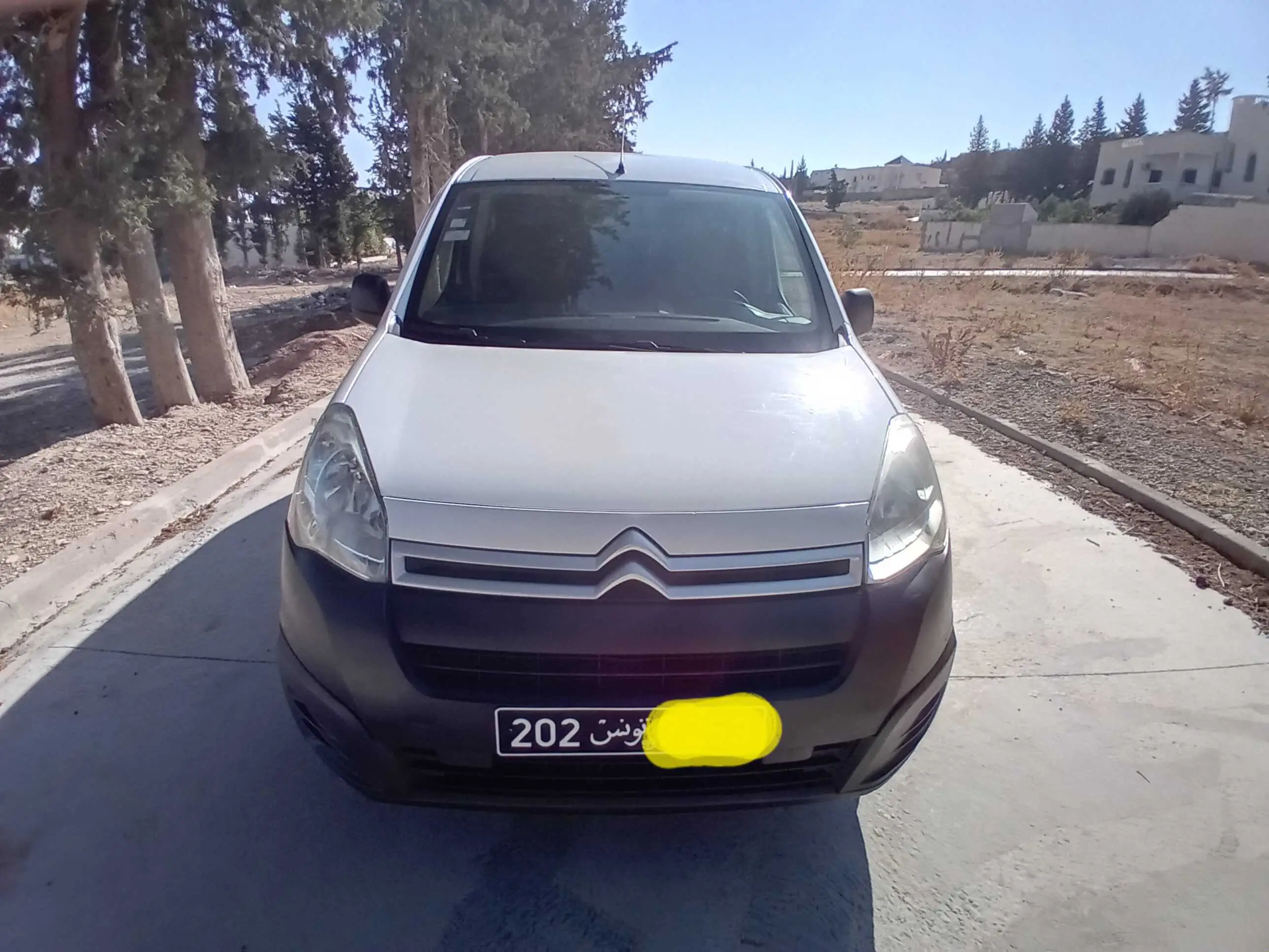  KIA SPORTAGE ESSENCE 