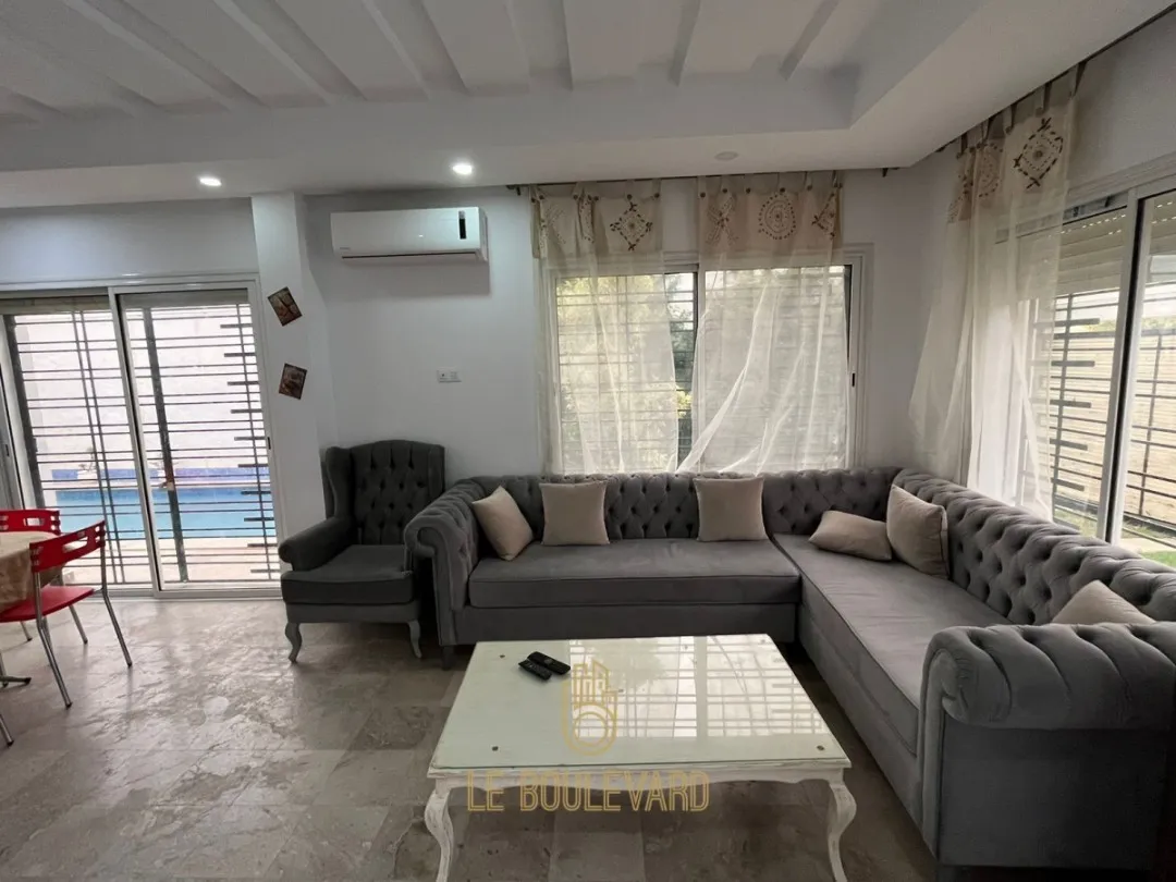  A Louer Villa Duplex S+4 Avec Piscine à Cité Diamant, Hammamet Nord à Nabeul - Photo 3