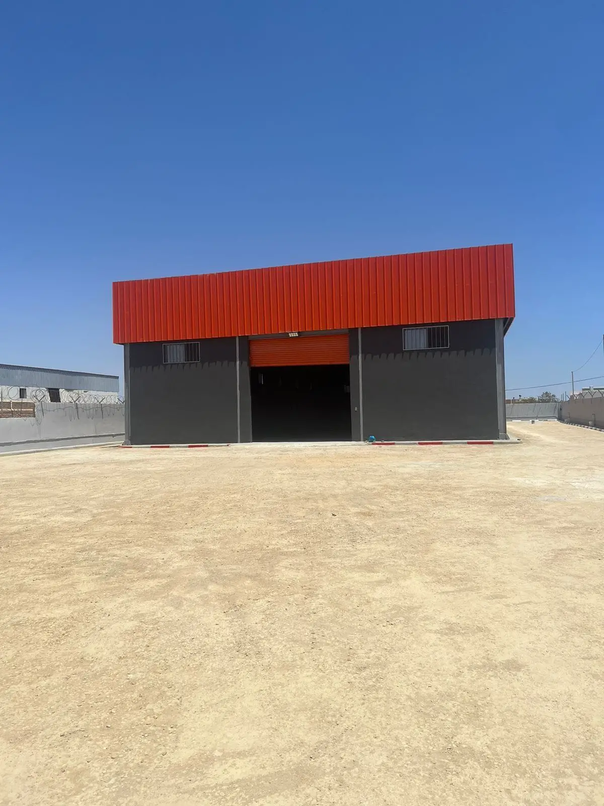  Dépôt ou usine à louer à Sfax - Photo 2