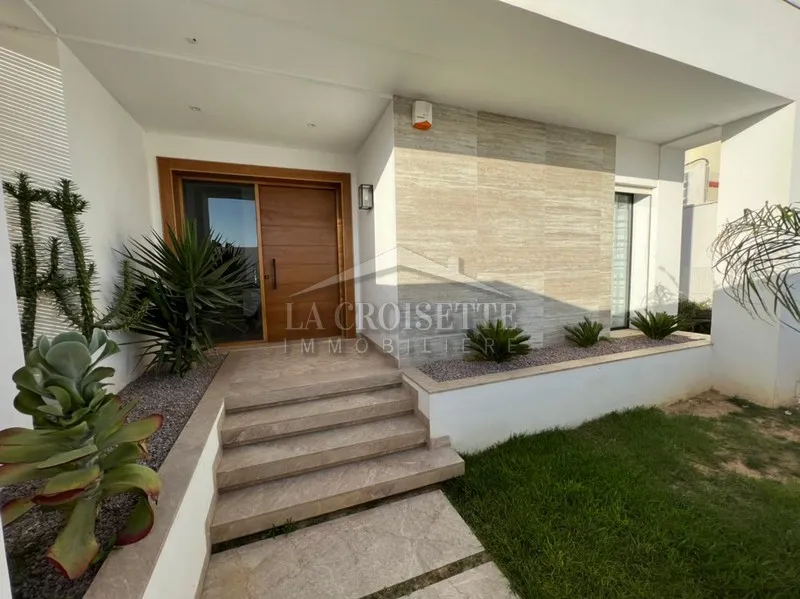  Villa S+5 avec piscine à Gammarth MVV0290 à Tunis - Photo 2
