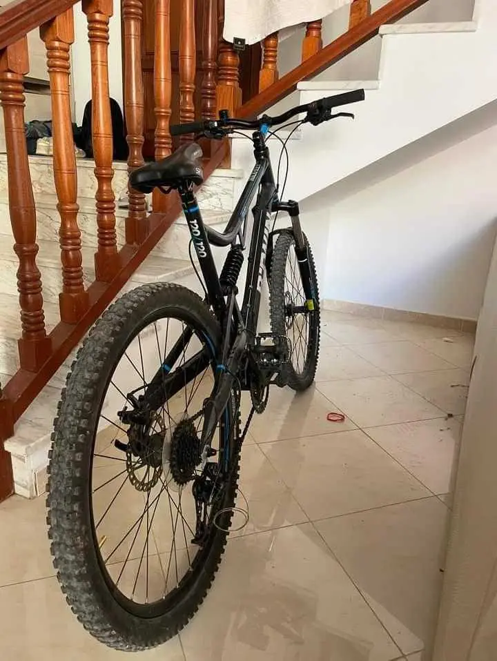  Velo btw Rockrider à Bizerte - Photo 2