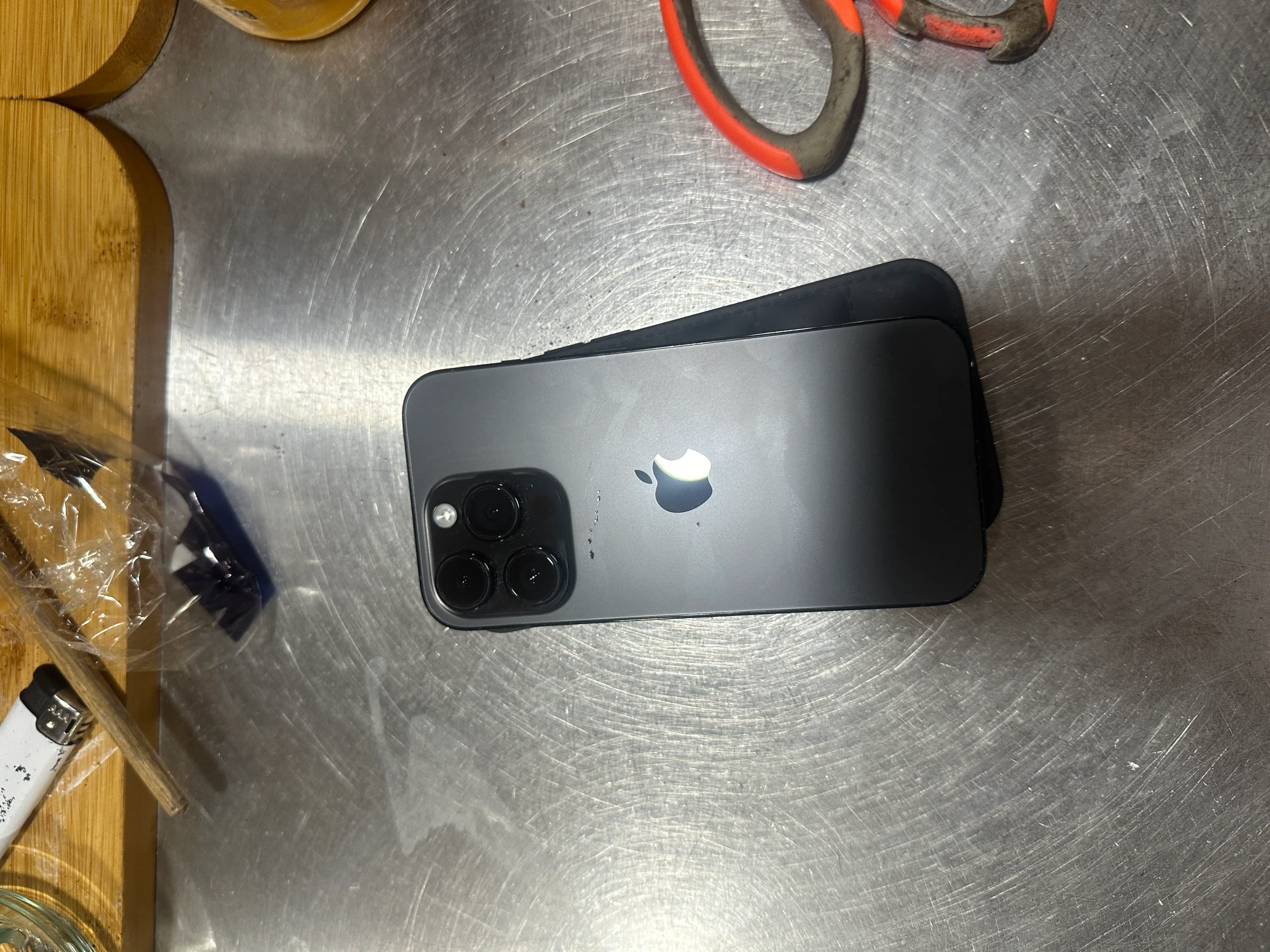  Iphone 14 pro à sousse - Photo 3