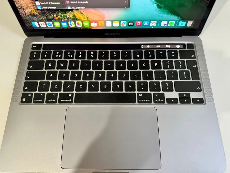  Macbook Pro M1 16gb 256gb 2020 touch bar à Tunis - Photo 3
