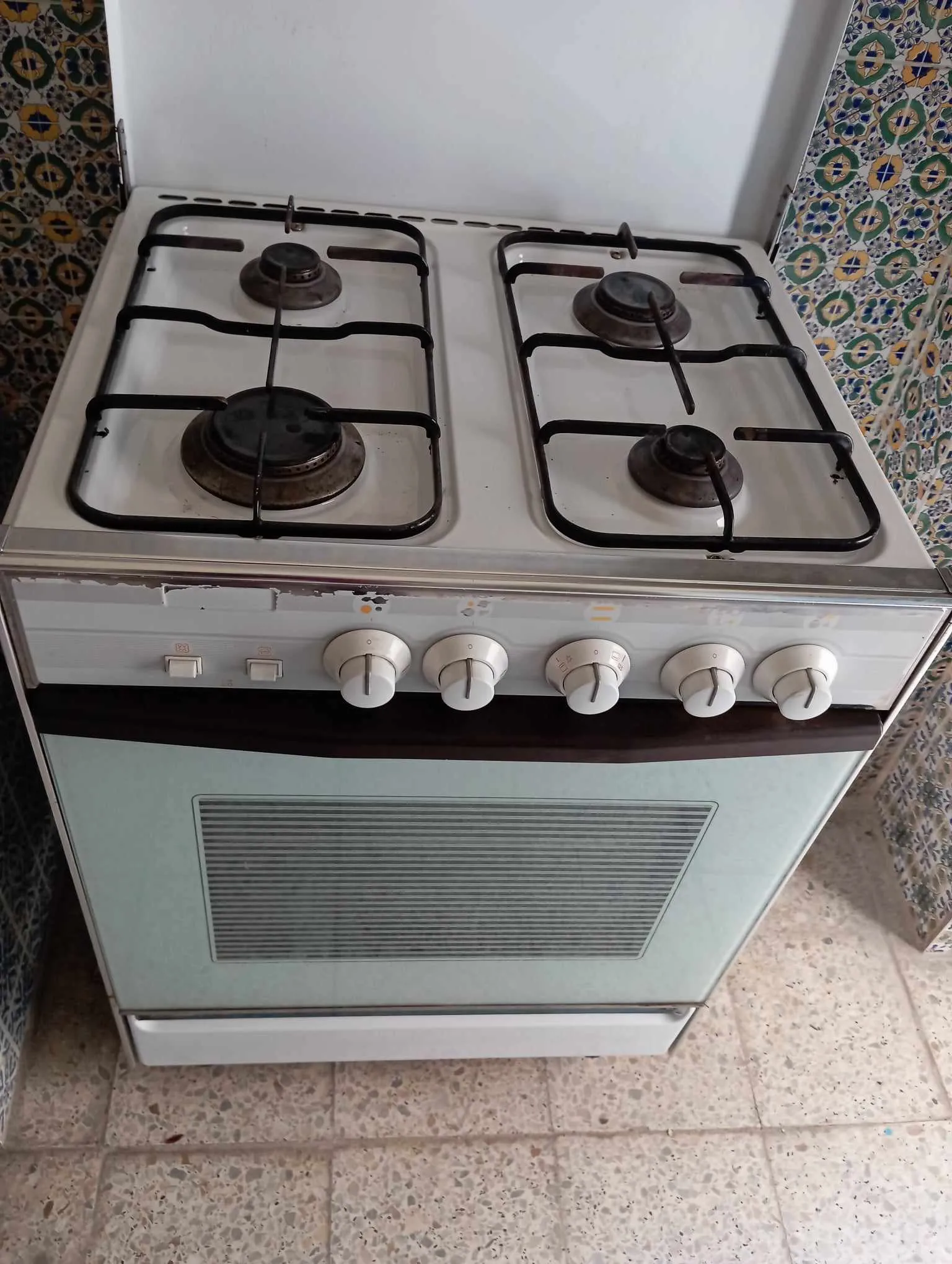  Cuisine à gaz de ville à Tunis - Photo 2