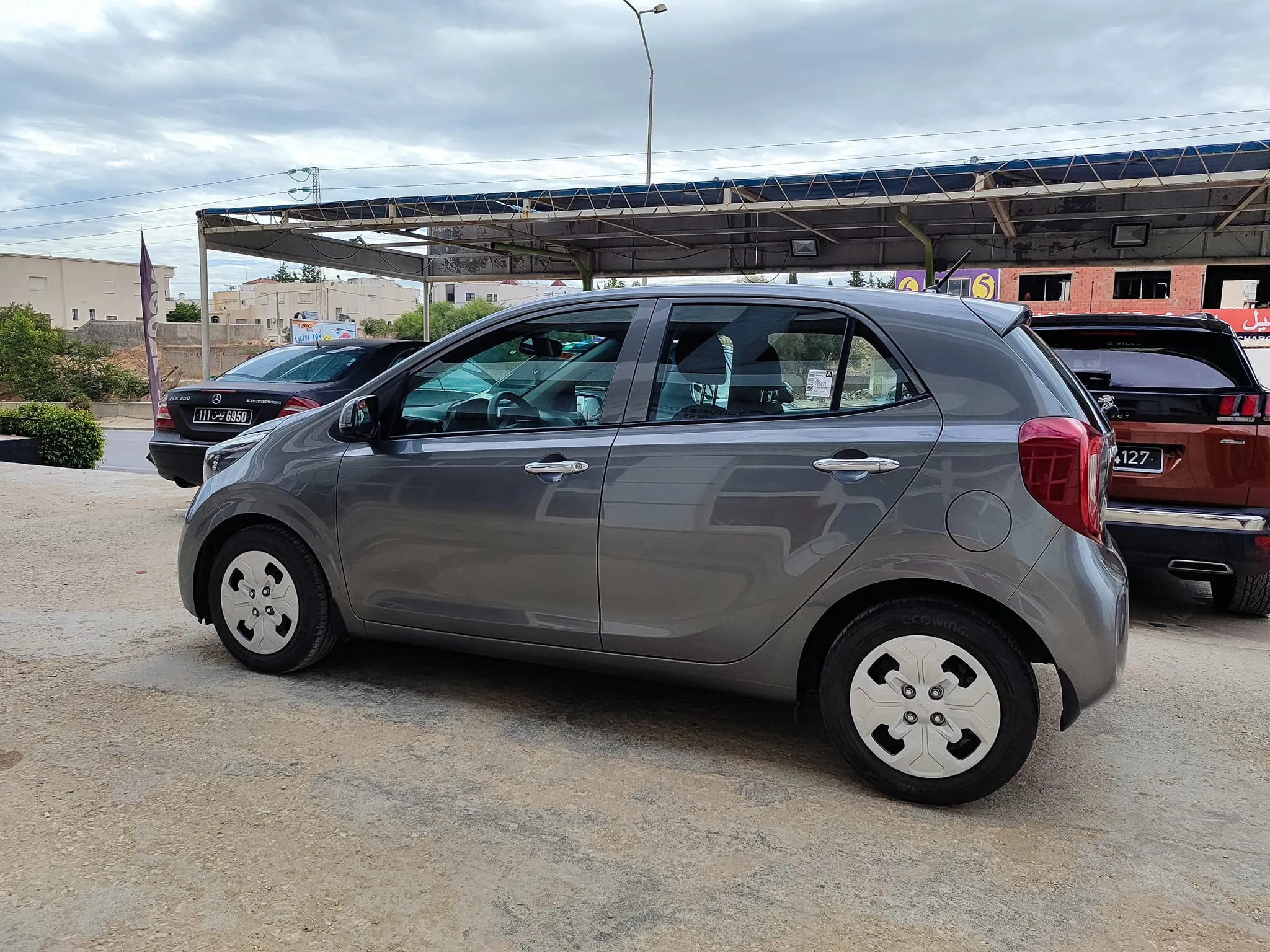  KIA PICANTO 2022 ENTRETIEN MAISON 1ERE MAIN TEL 22801802 à Ariana - Photo 2