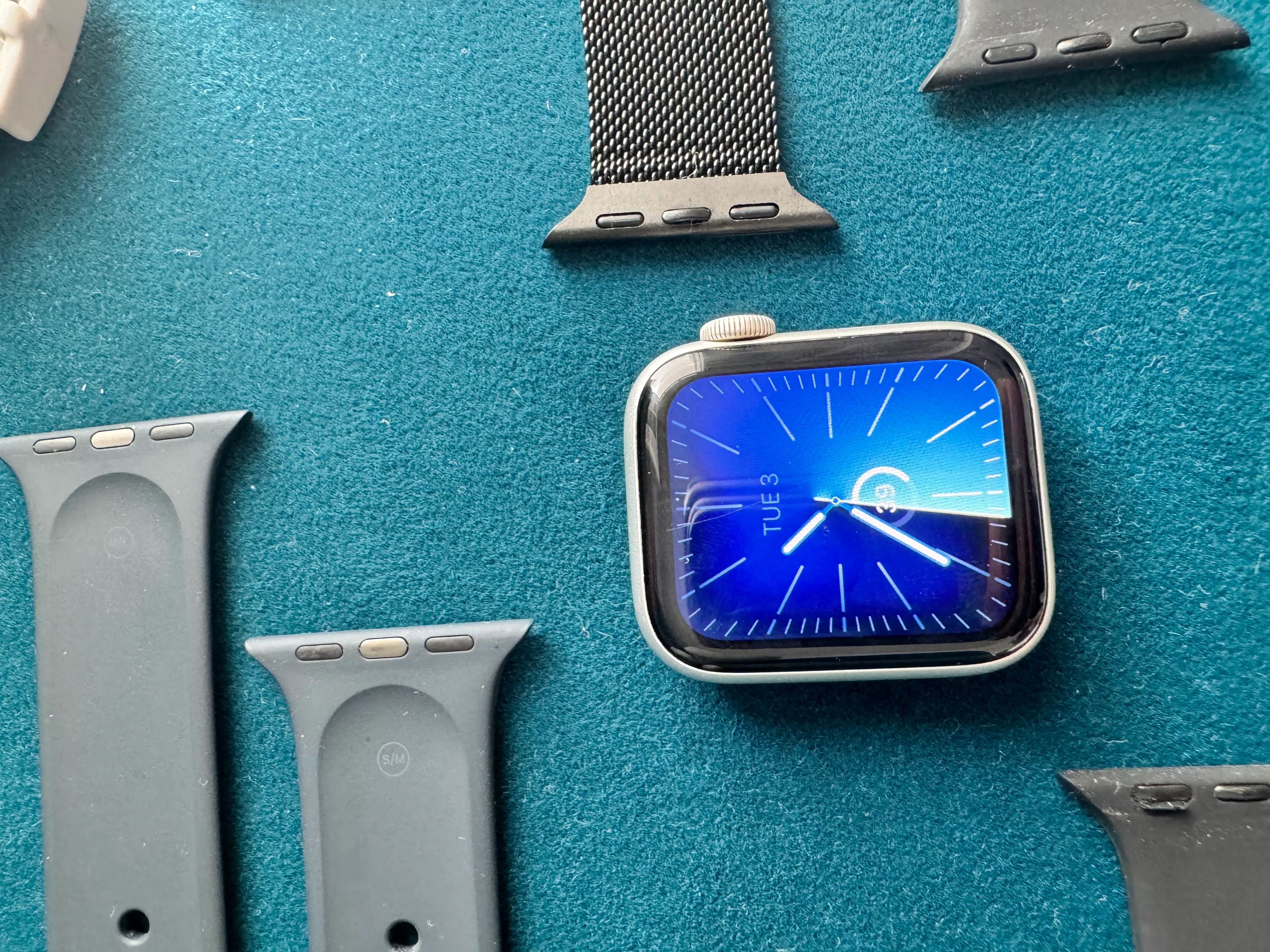 Apple Watch serie 5 GPS 40mm à Monastir - Photo 3