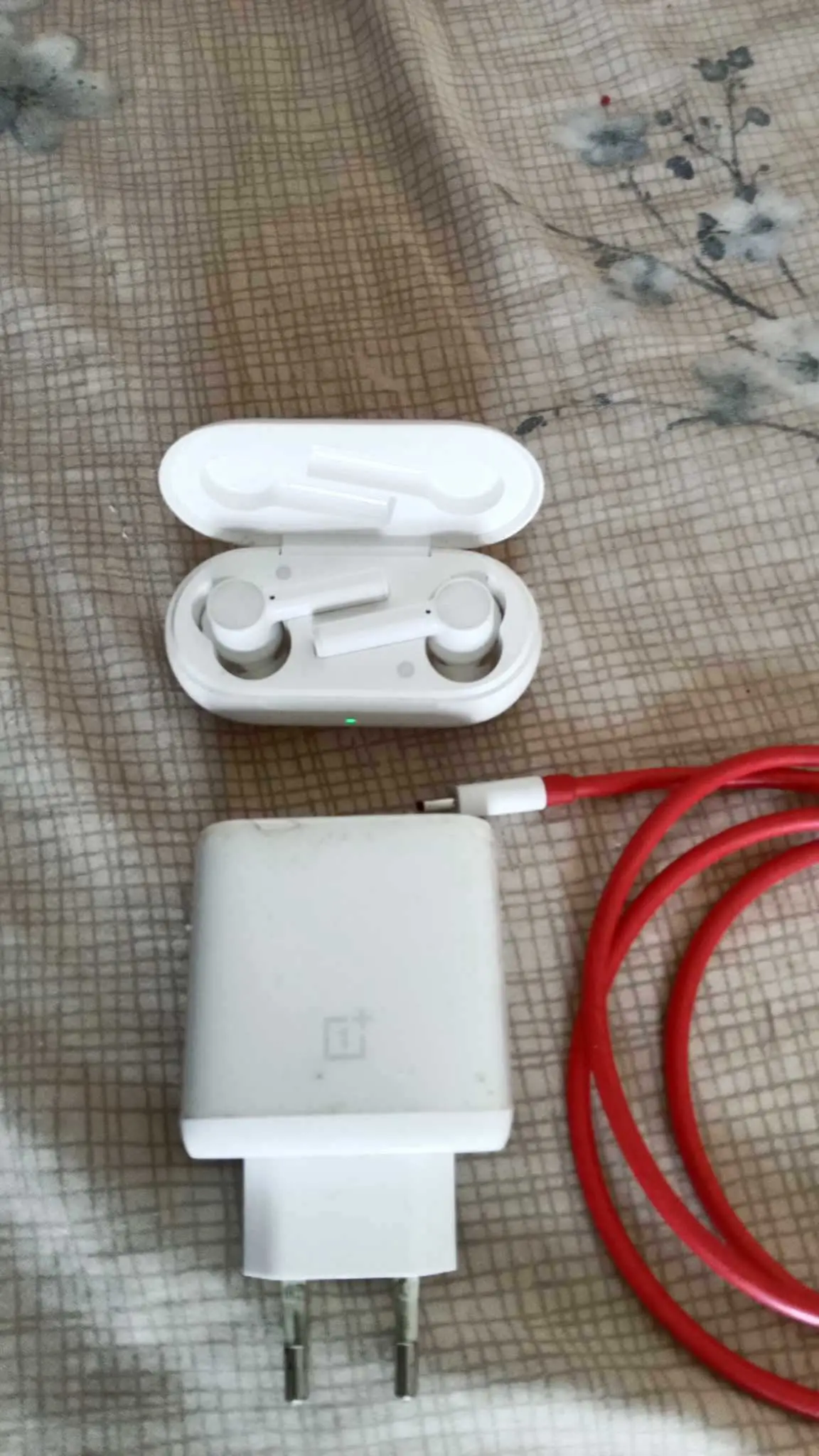  Oneplus nord 2 5G + buds oneplus à Jendouba - Photo 3