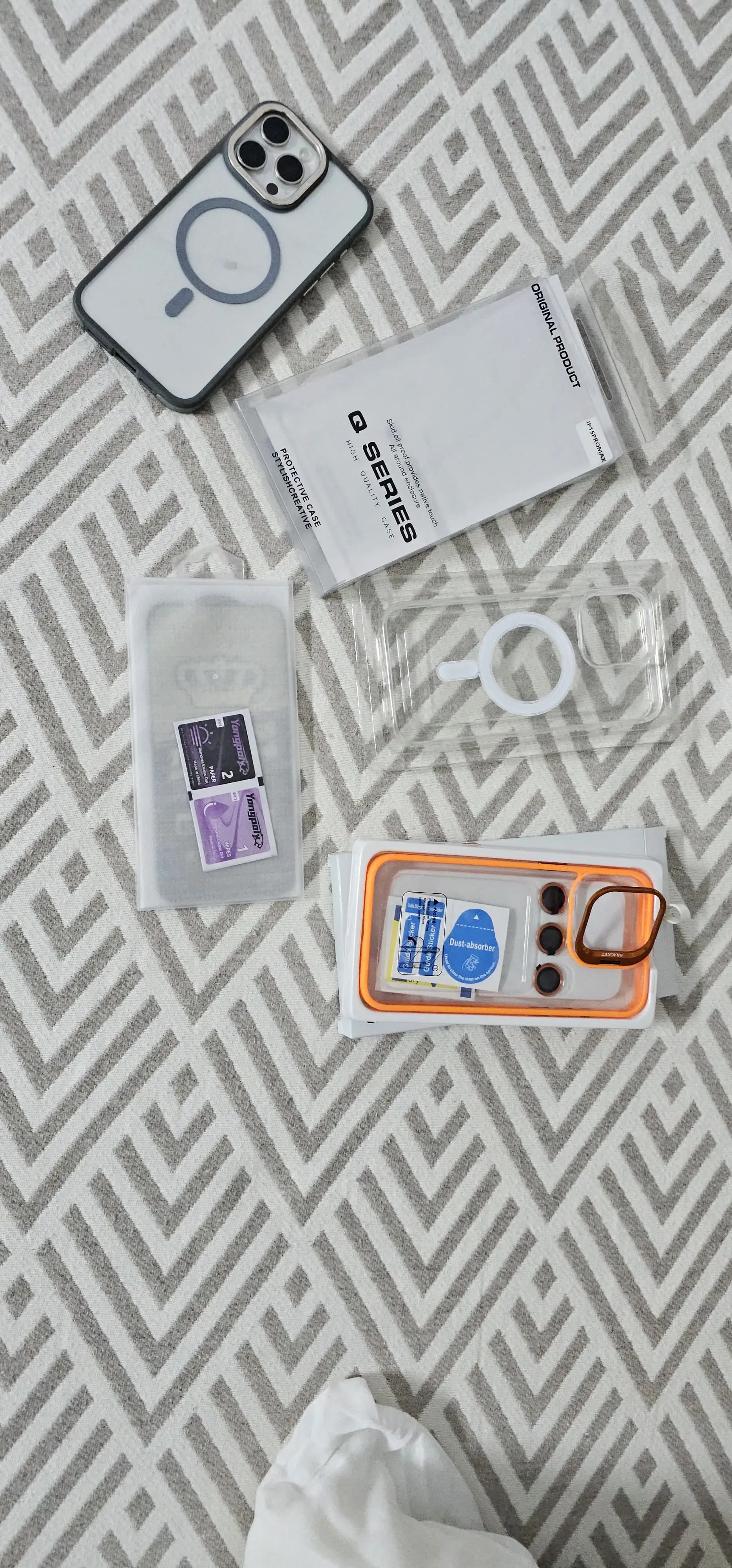  iPhone 15 Pro Max White Titanium à Monastir - Photo 2