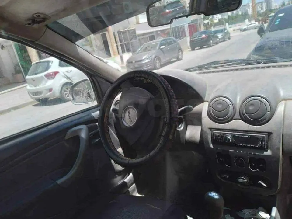  Dacia à Ariana - Photo 3