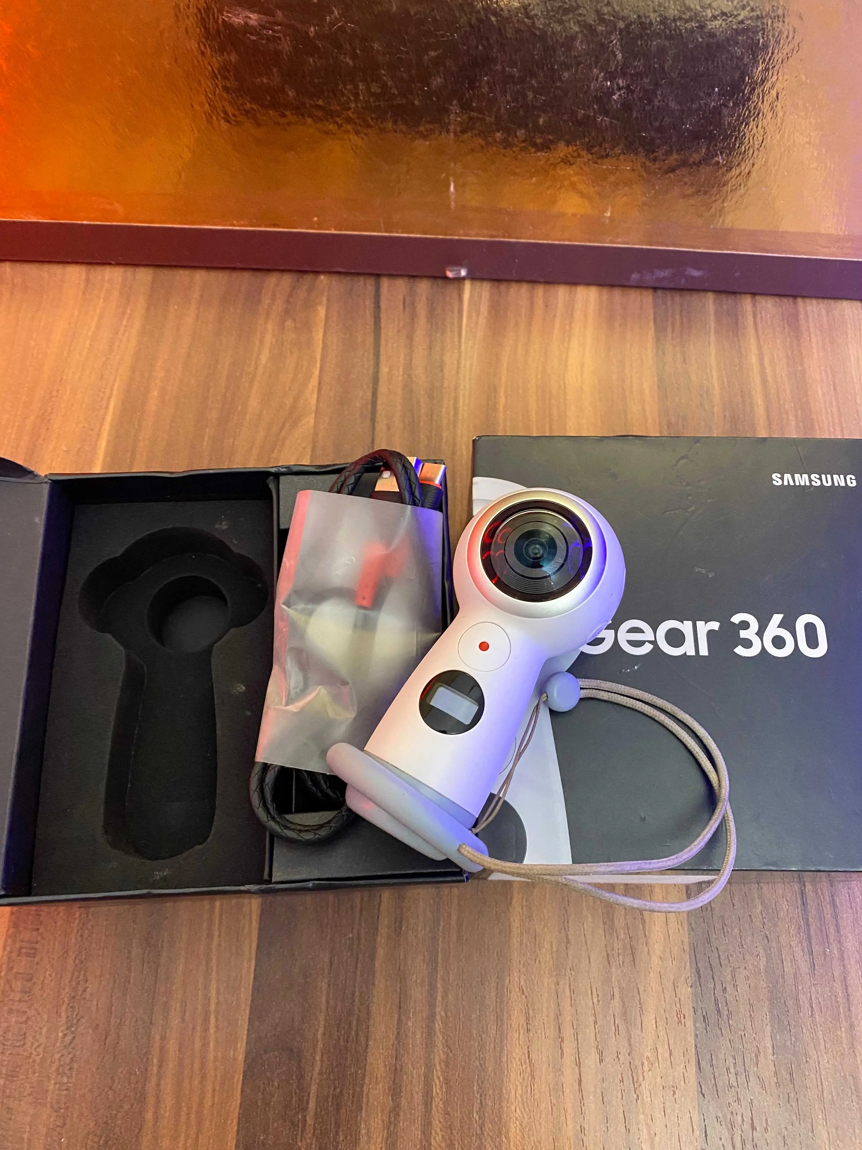  Caméra Samsung Gear 360 à Tunis - Photo 3