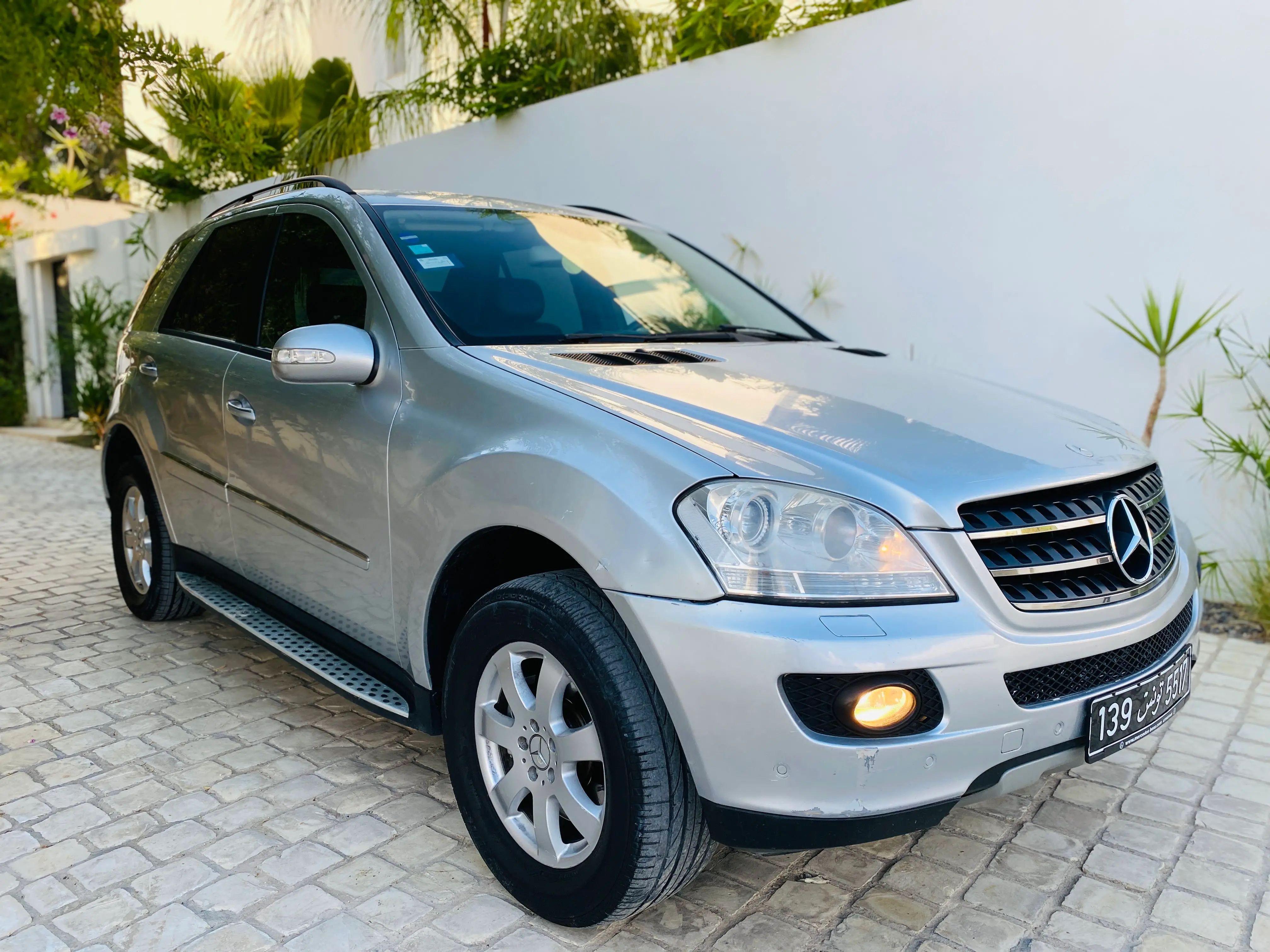  Mercedes benz ML350 à Ariana - Photo 2