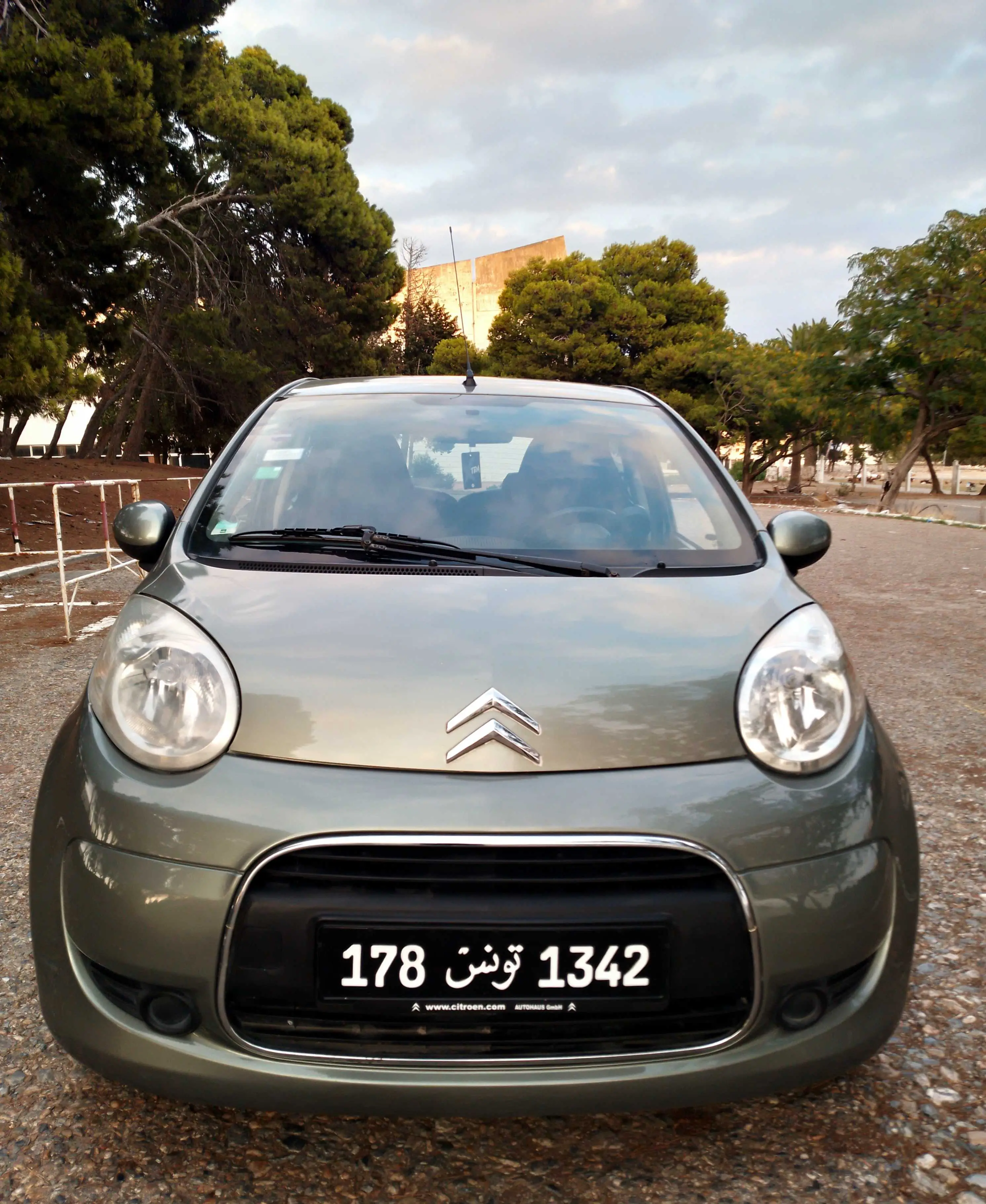  CITROËN C1 IMPORTEÉ FULL OPTIONS TEL 28 478 354 à Bizerte - Photo 2