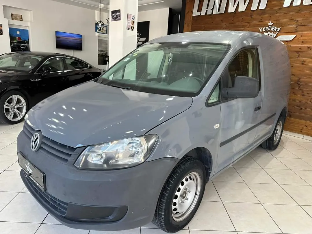  Volkswagen caddy TDI 2015 à Ben Arous - Photo 3