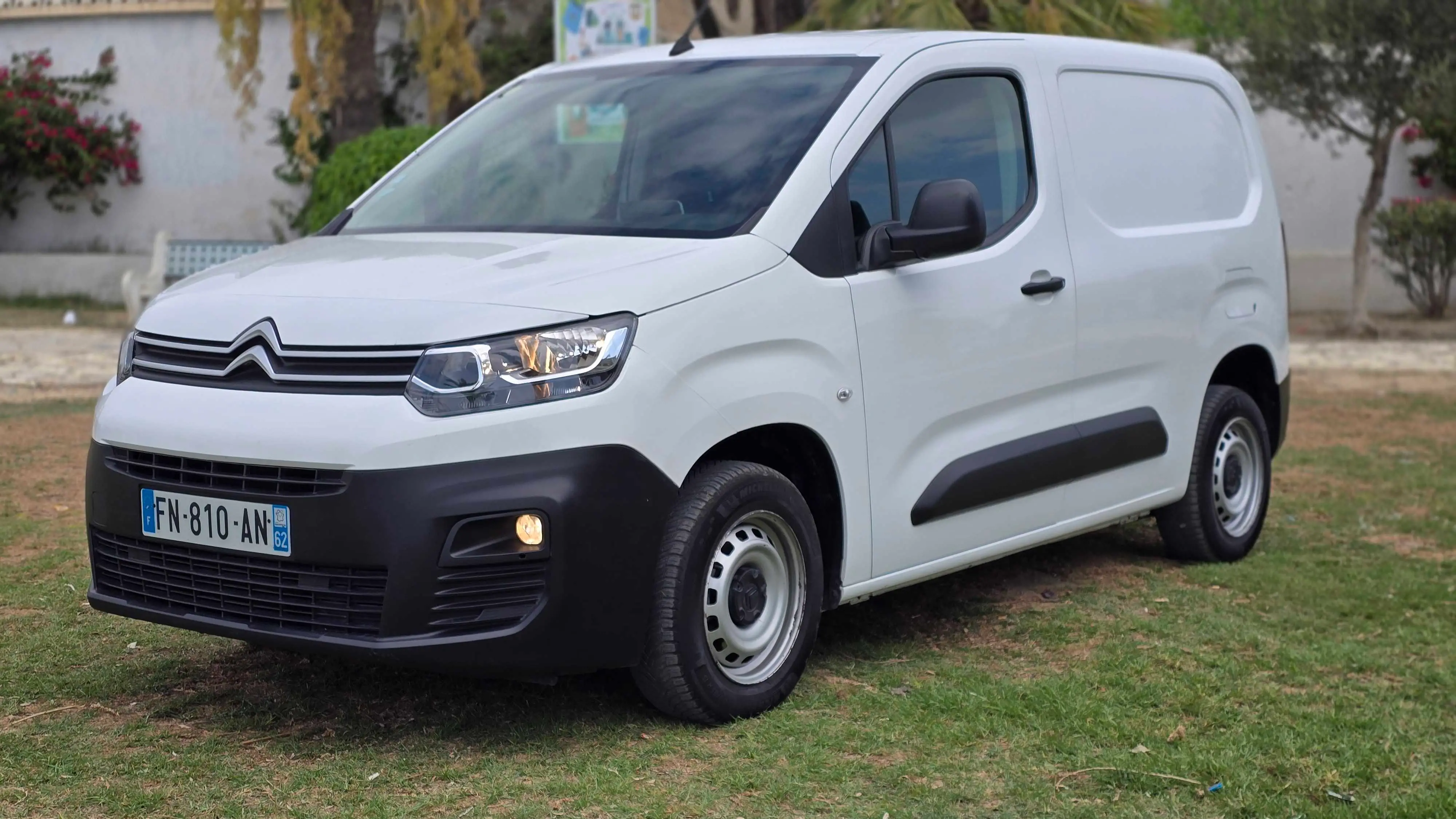  Citroën berlingo K9 Diesel eHDI ANNÉE 2020 à Nabeul - Photo 2