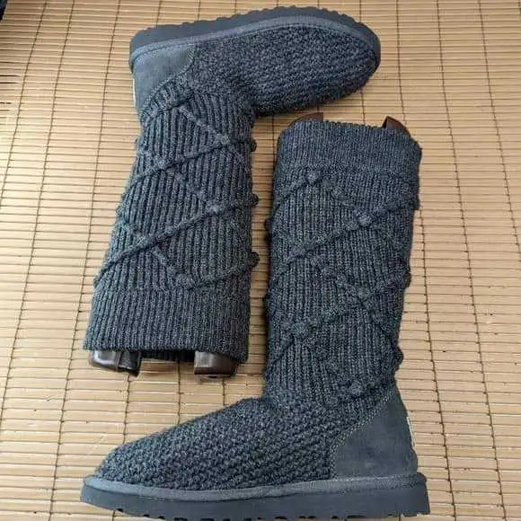  Bottes chaussettes UGGs authentiques Australia 5879 Classic Argyle Knit Sweater Tall Boots Grises à Tunis - Photo 2