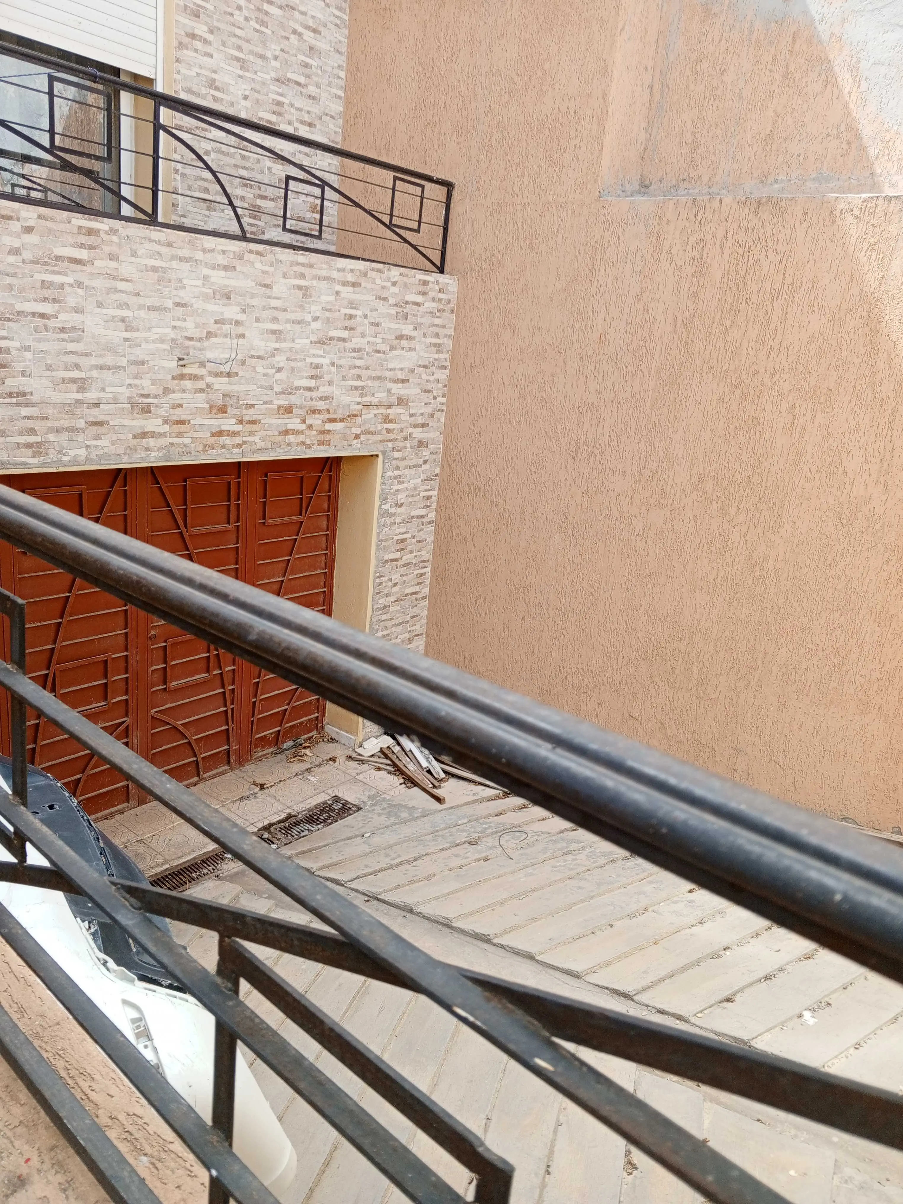  Jardin l' Aouina ét villa 180 m² a louer 