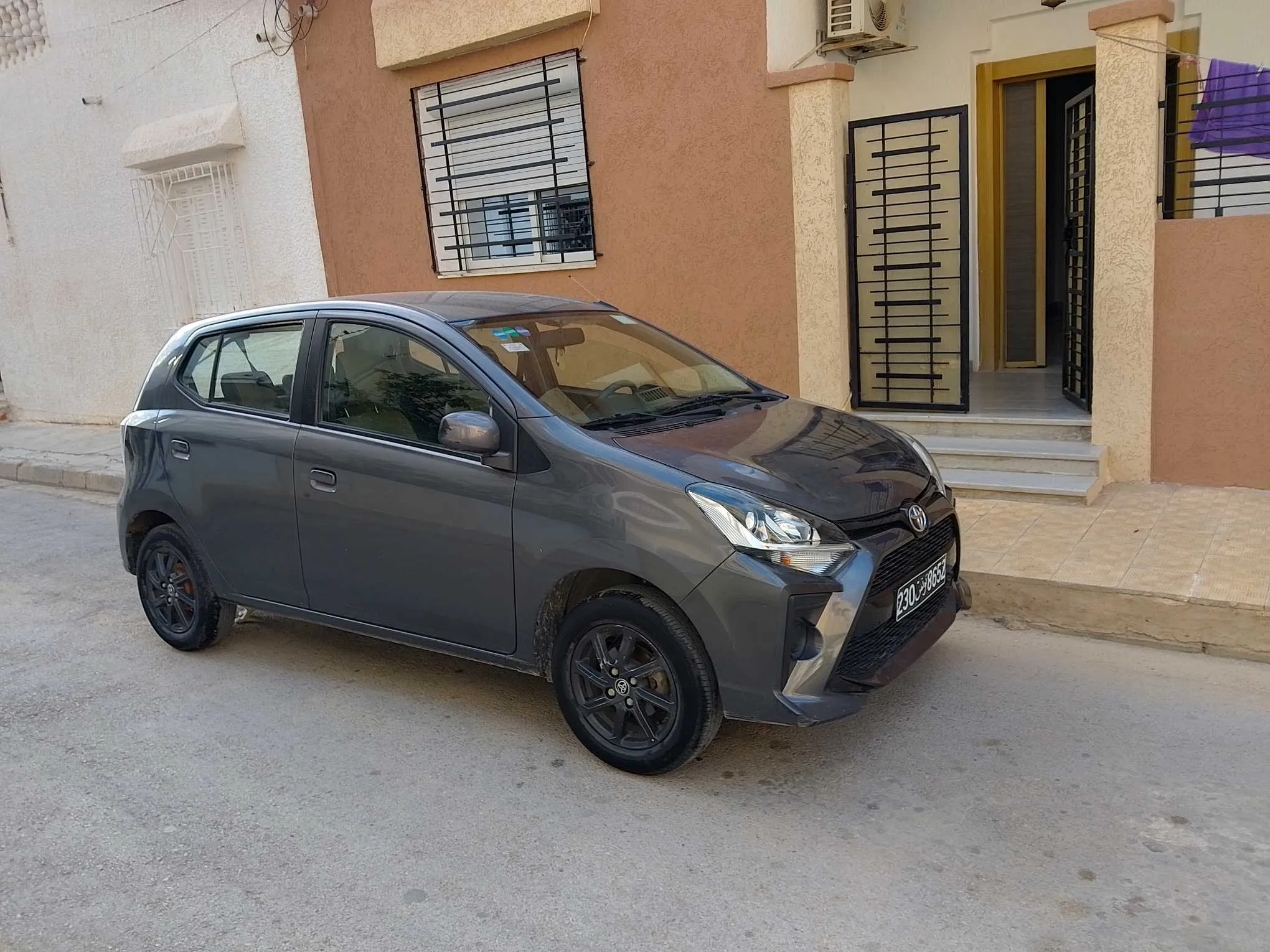  toyota agya 1ère main.tel:56177695 à Nabeul - Photo 3