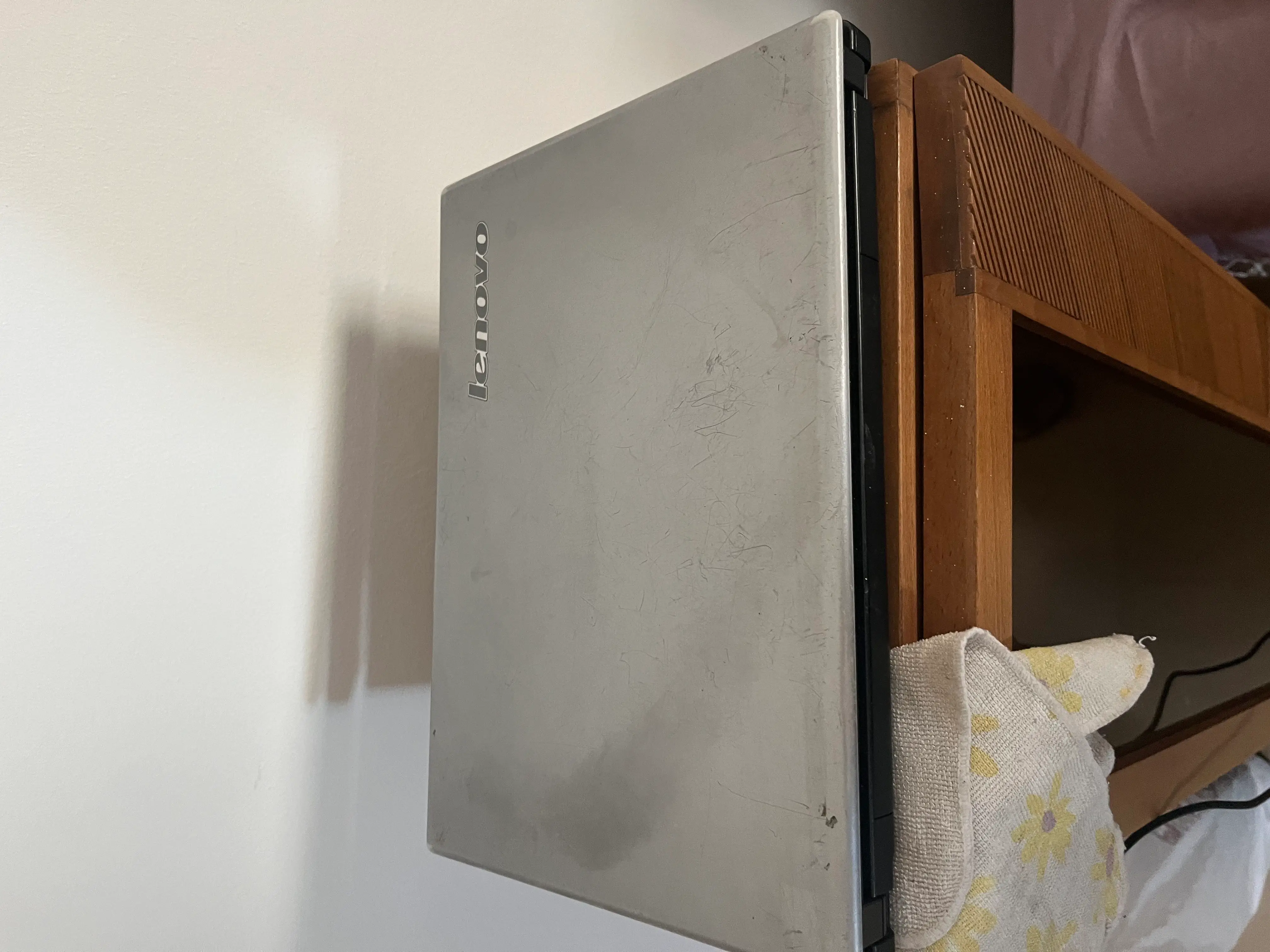  A Vendre ordinateur Lenovo à Tunis - Photo 2