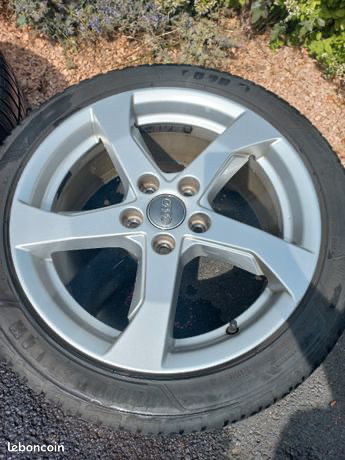  4 jantes audi a3 avec les pneus à Mahdia - Photo 2