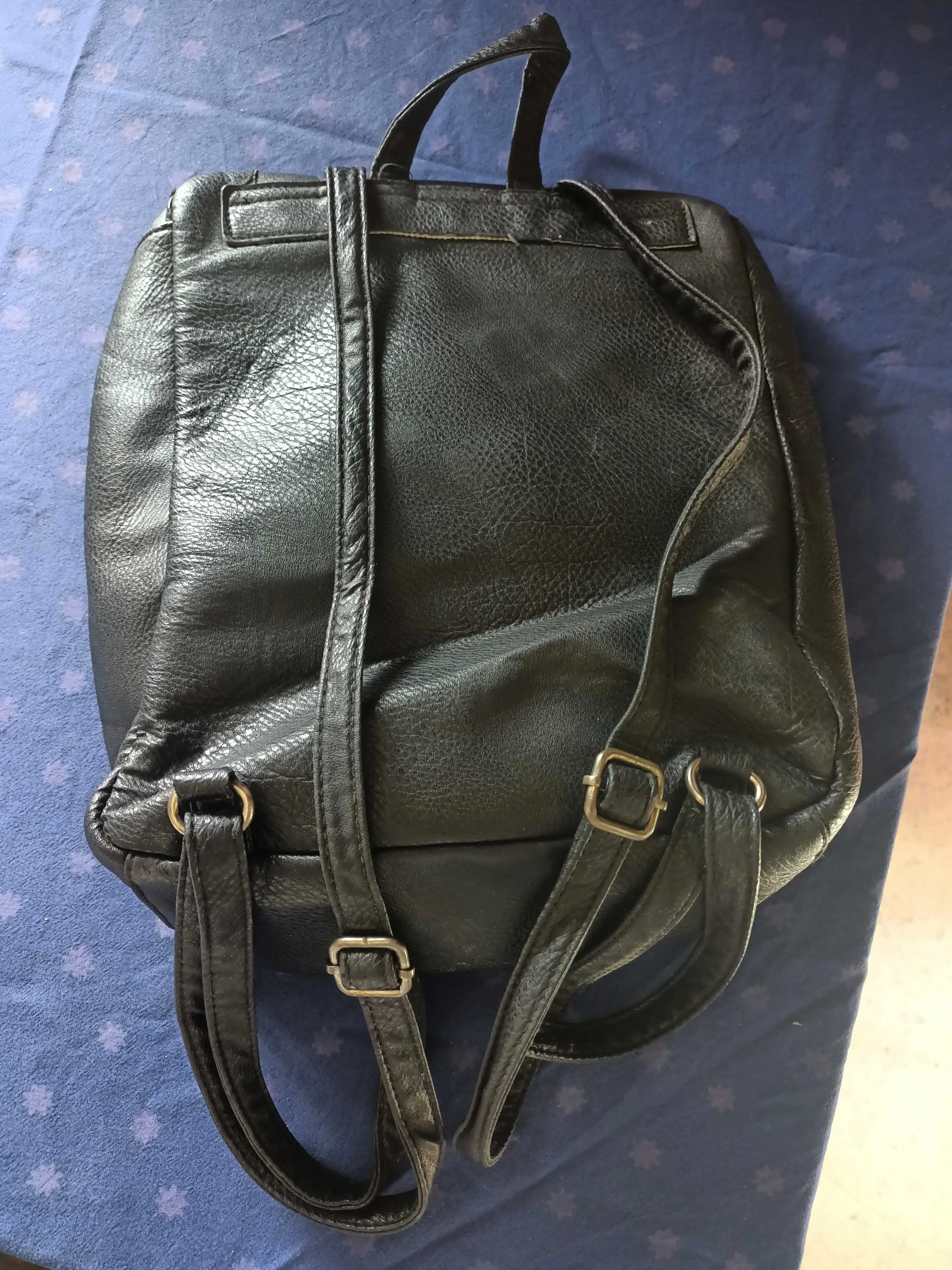  Sac à dos noir à Tunis - Photo 2
