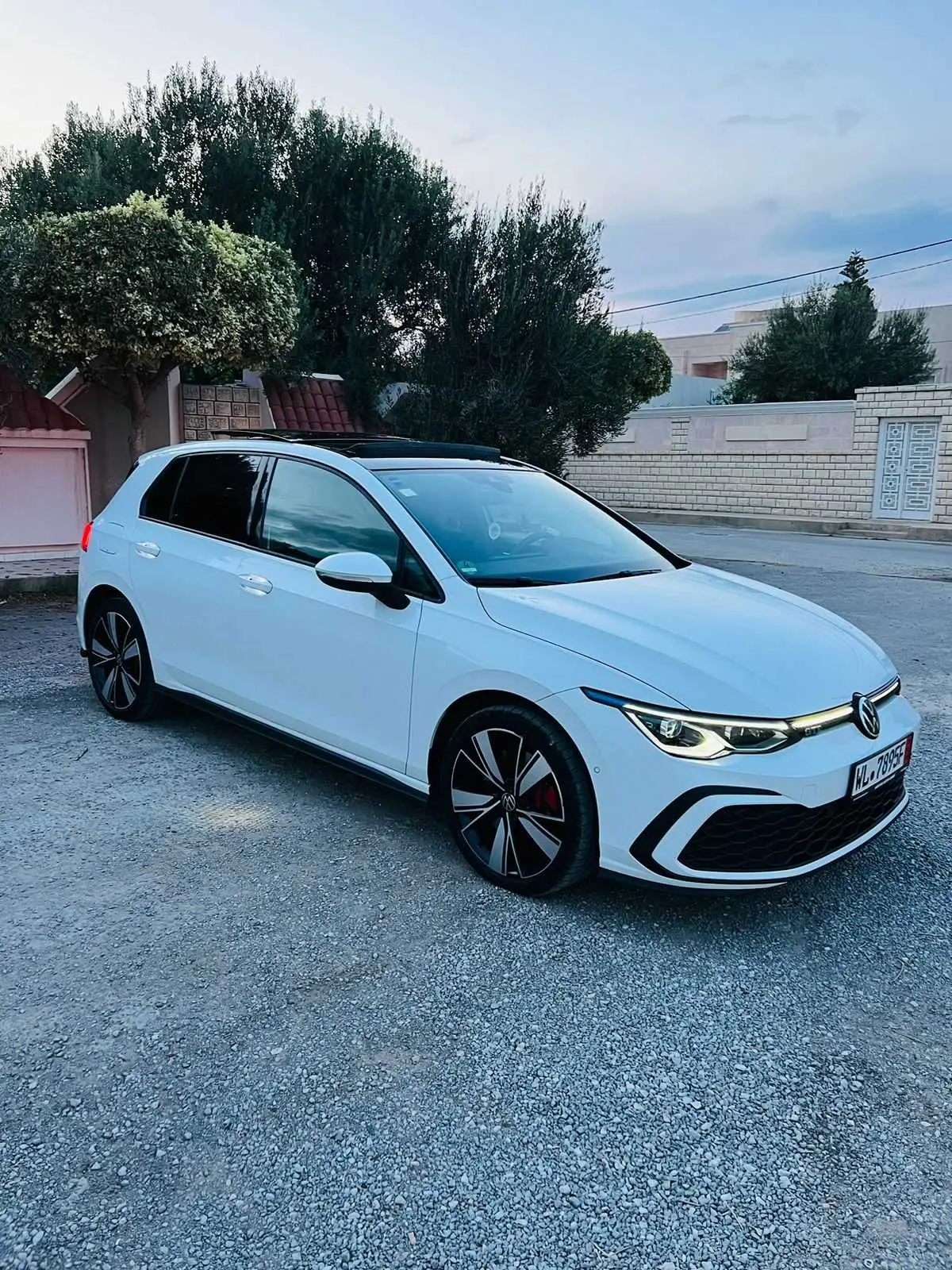  GOLF 8 GTE à Monastir - Photo 2