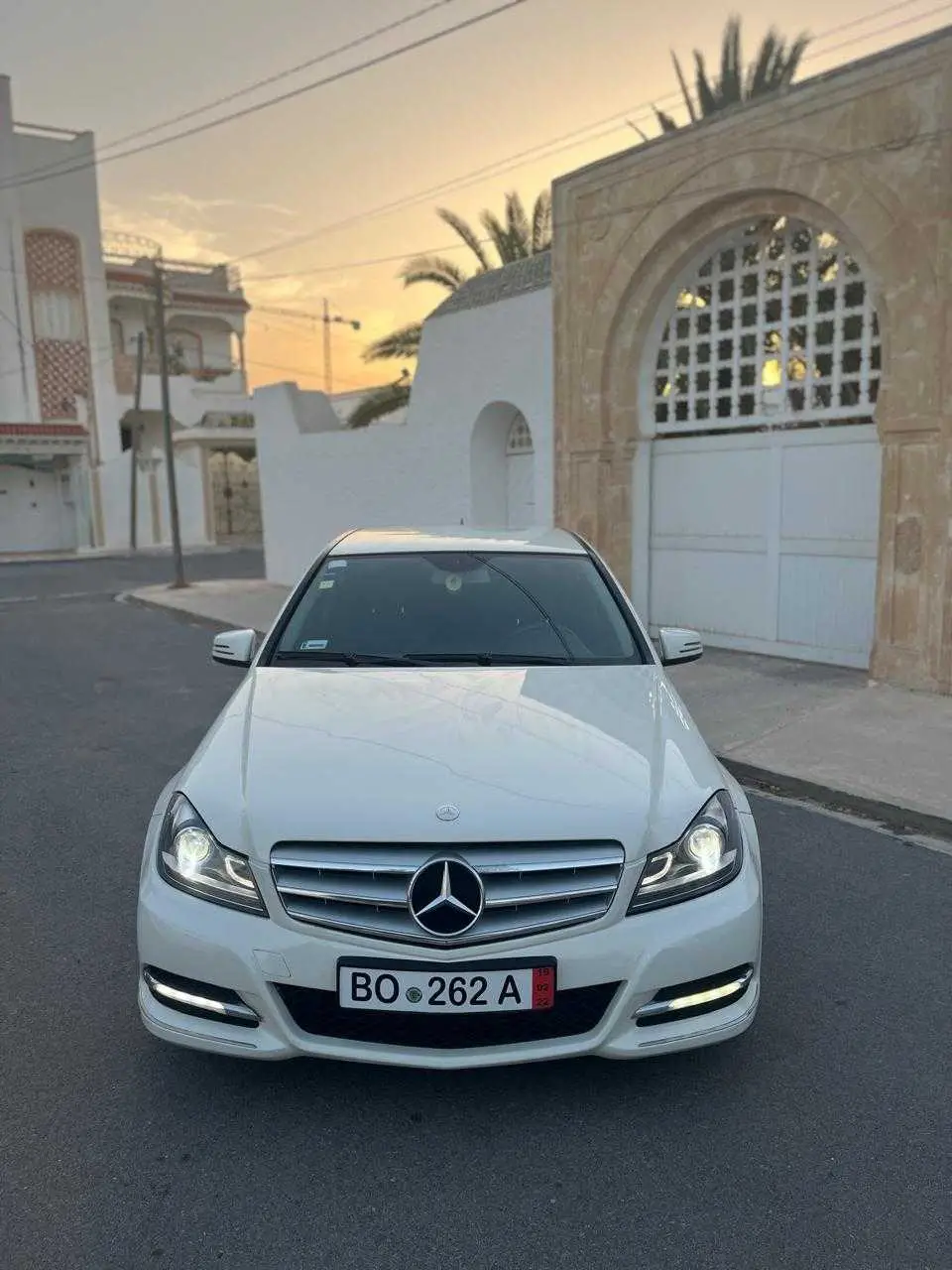  Mercedes c180 Restylé à Monastir - Photo 3