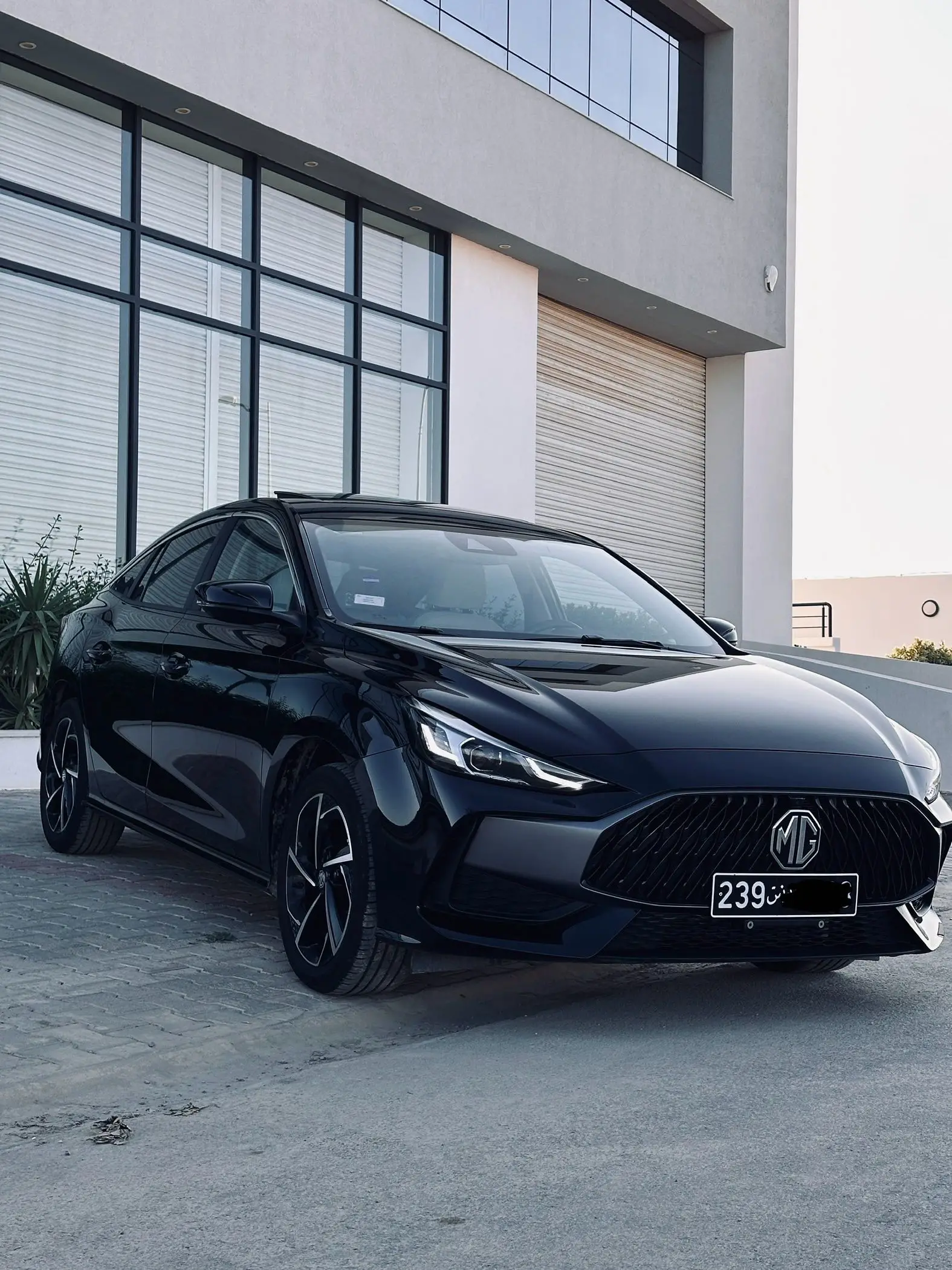  MG GT SPORT 7DCT NEUVE à Sfax - Photo 2