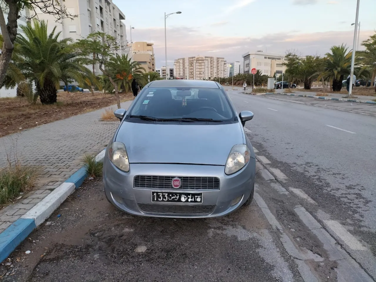  Fiat grande punto toute options à Tunis - Photo 2