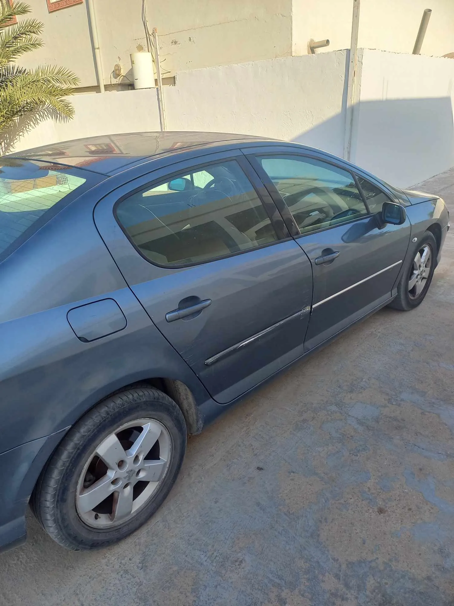  407 PEUGEOT à Medenine - Photo 3