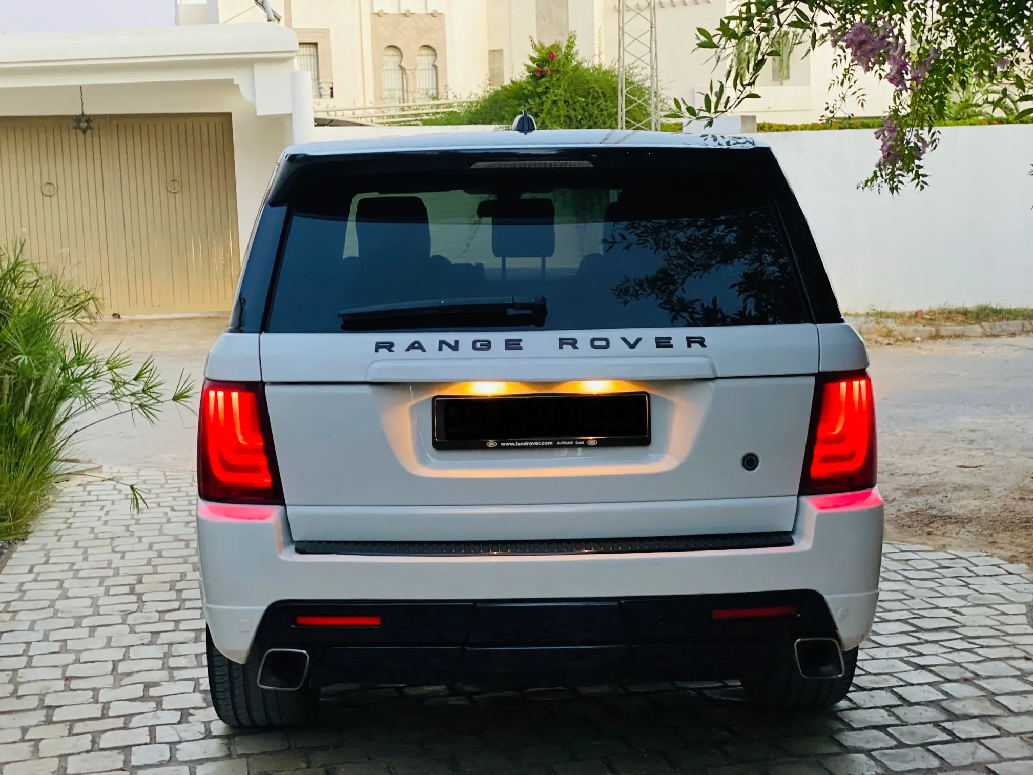  Range Rover sport 4.2 supercharged à Ariana - Photo 3