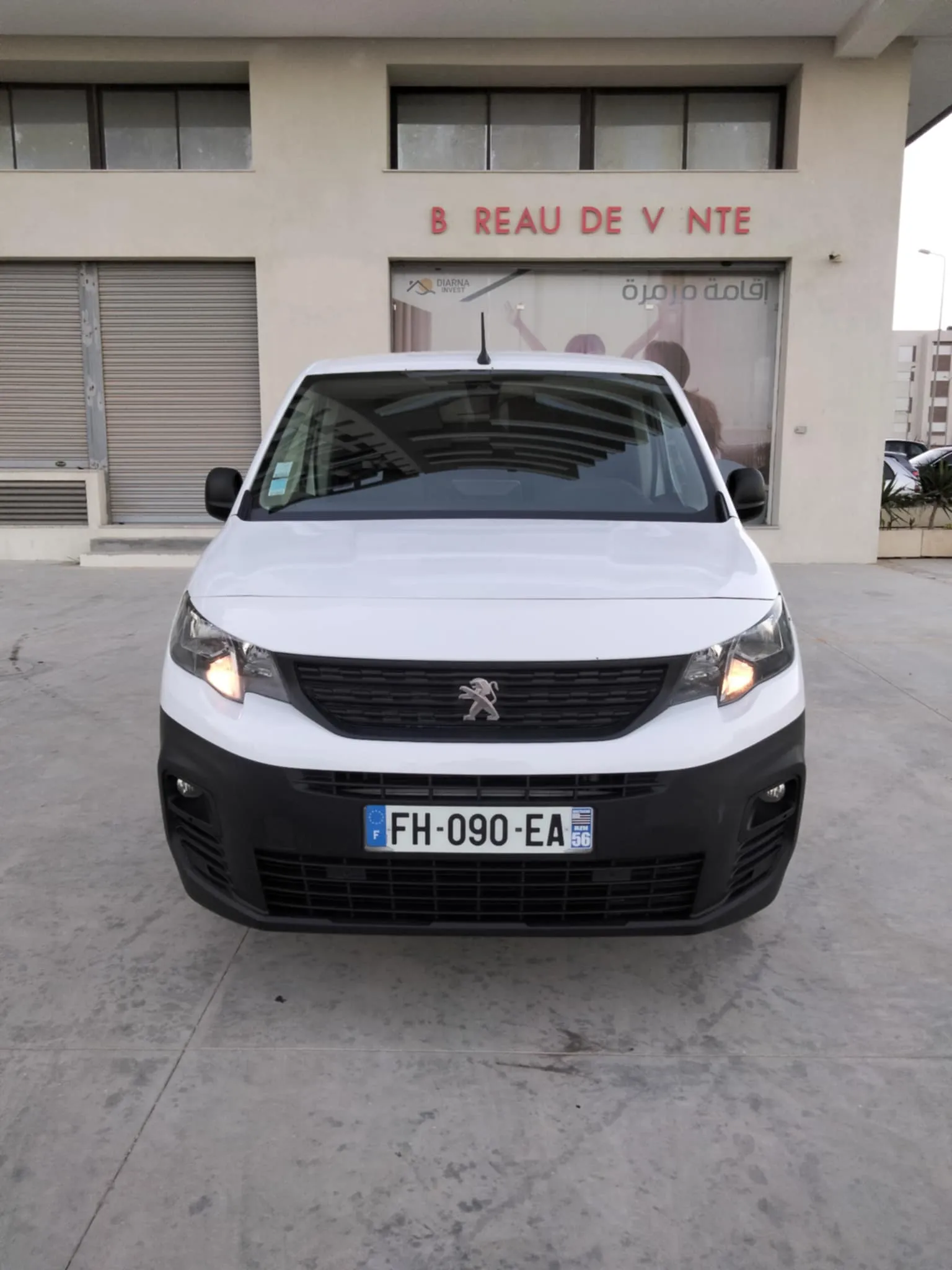  peugeot K9 3 places 1.6L à sousse - Photo 2