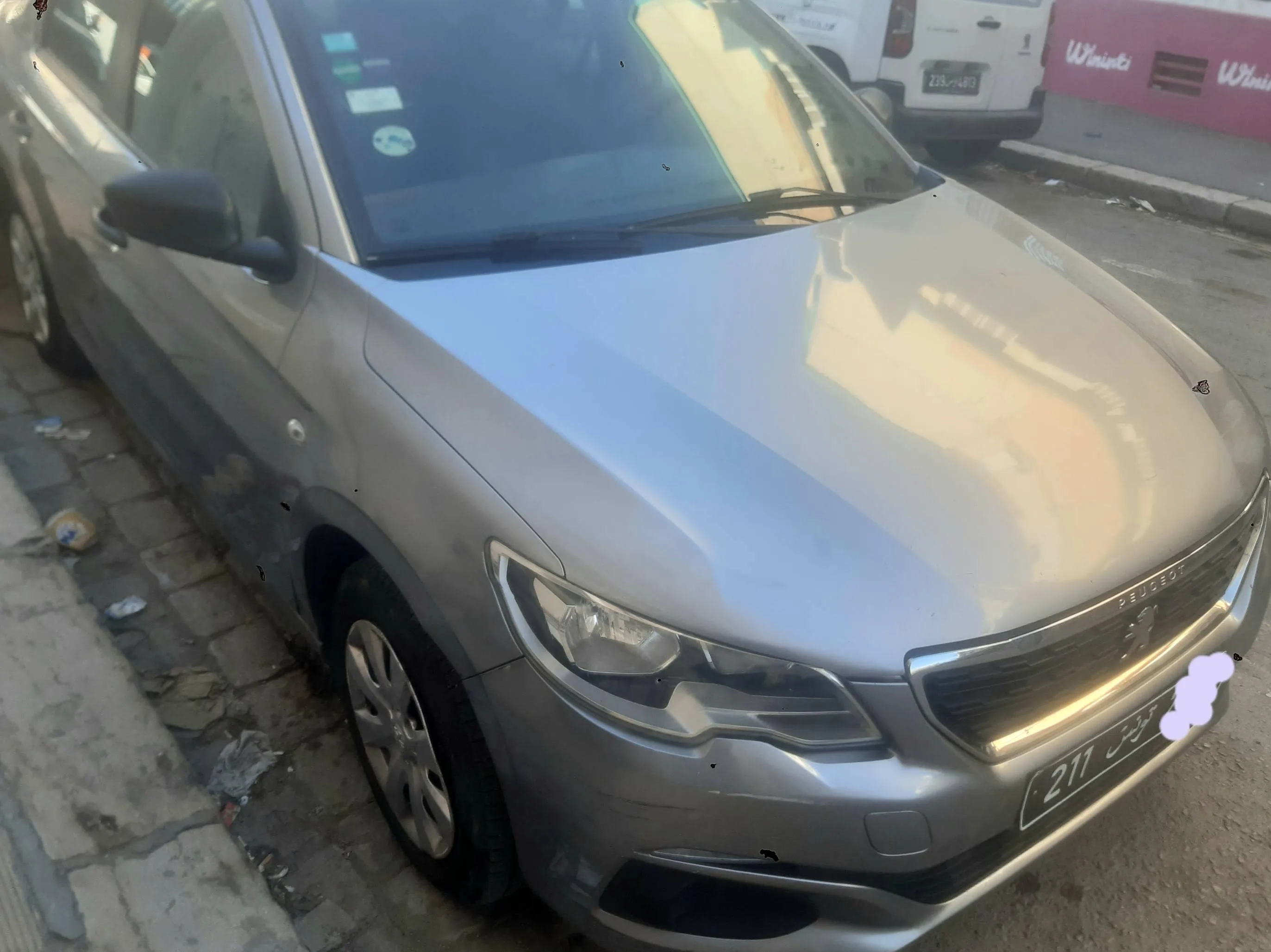  A vendre Peugeot 301 pure tec à Ben Arous - Photo 2