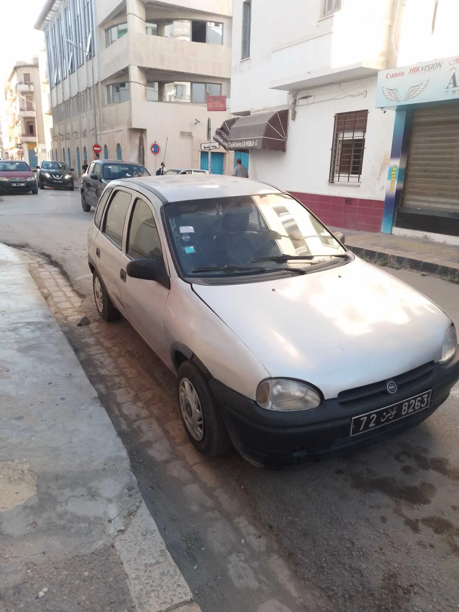  Opel corsa swing à Tunis - Photo 3