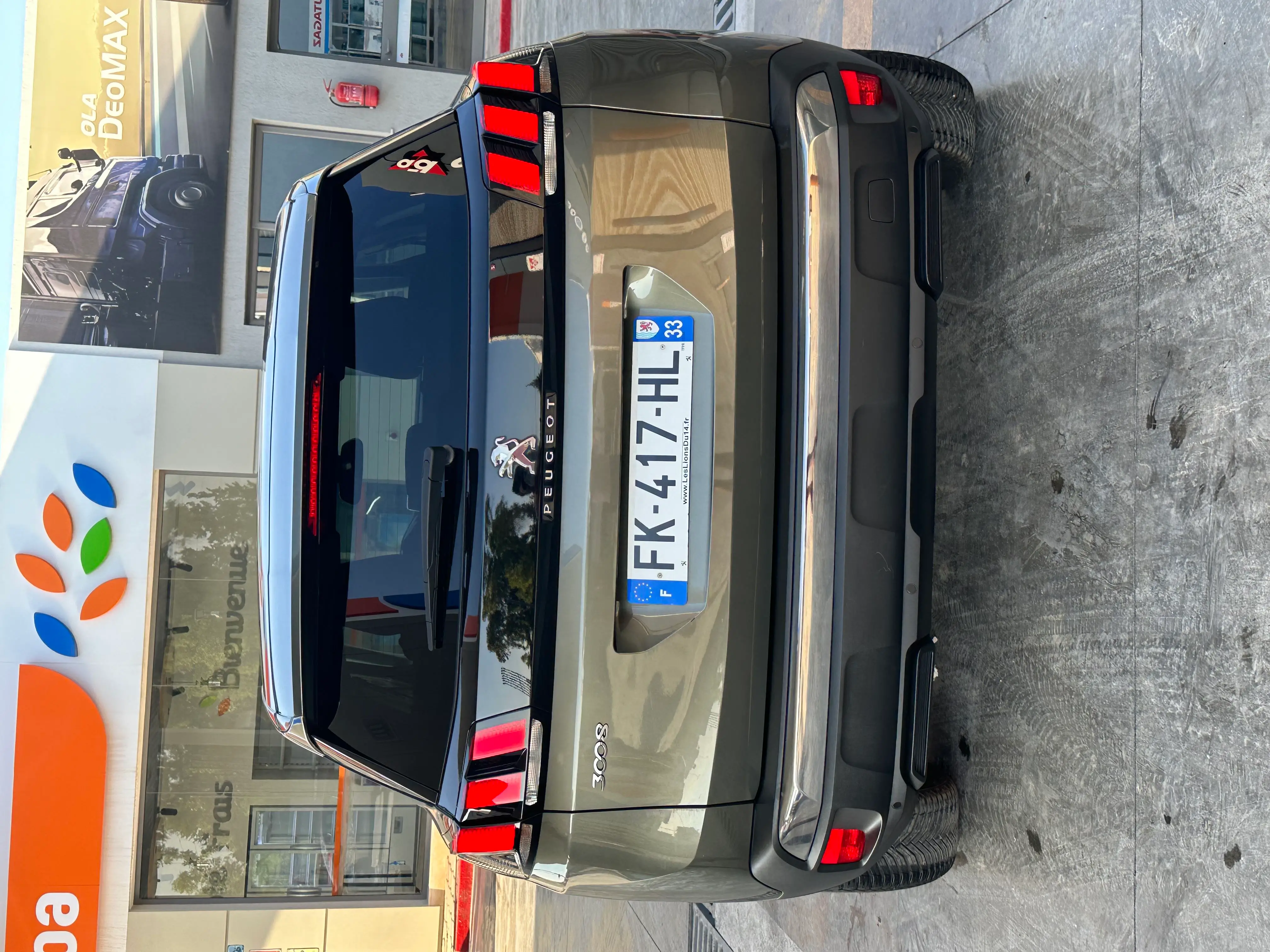  3008 essence boite auto/TN245 à Zaghouan - Photo 2