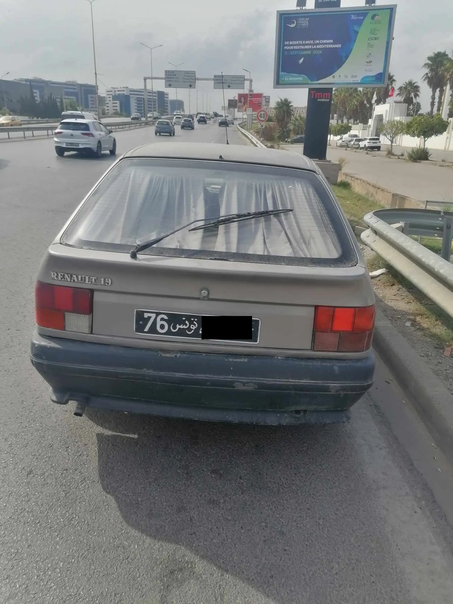  A vendre voiture R19 à Ariana - Photo 3