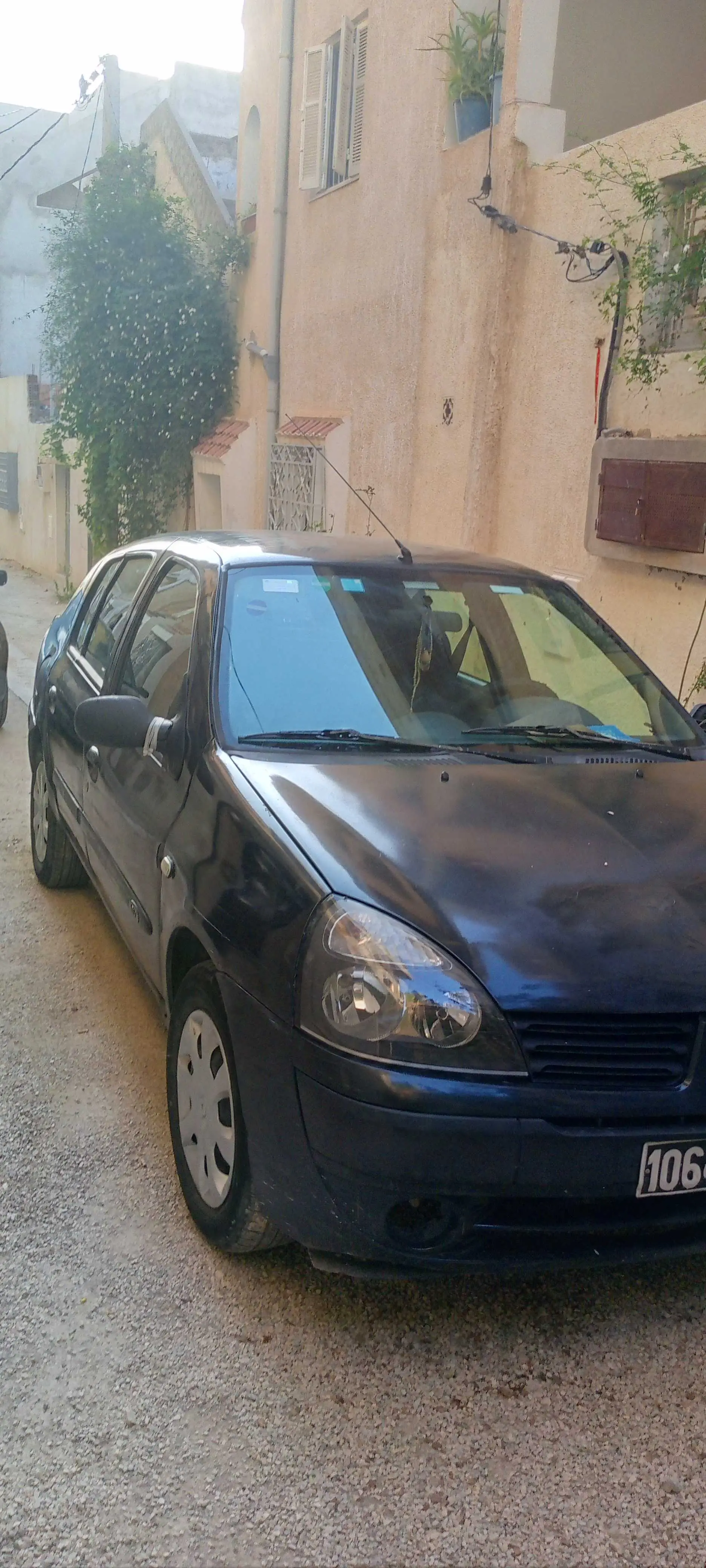 Clio clasique à Ariana - Photo 3