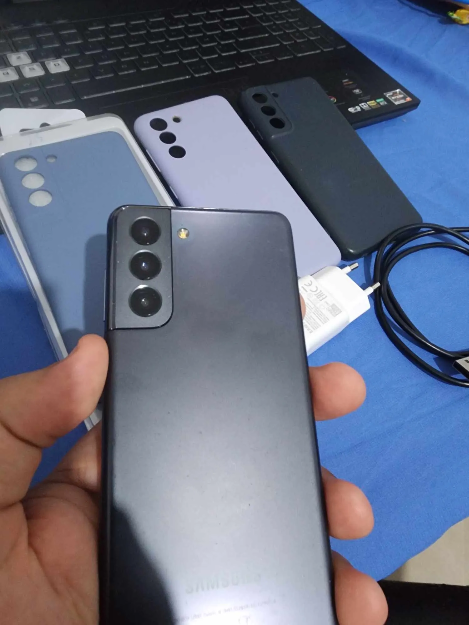  Iphone 15 plus cacheté 