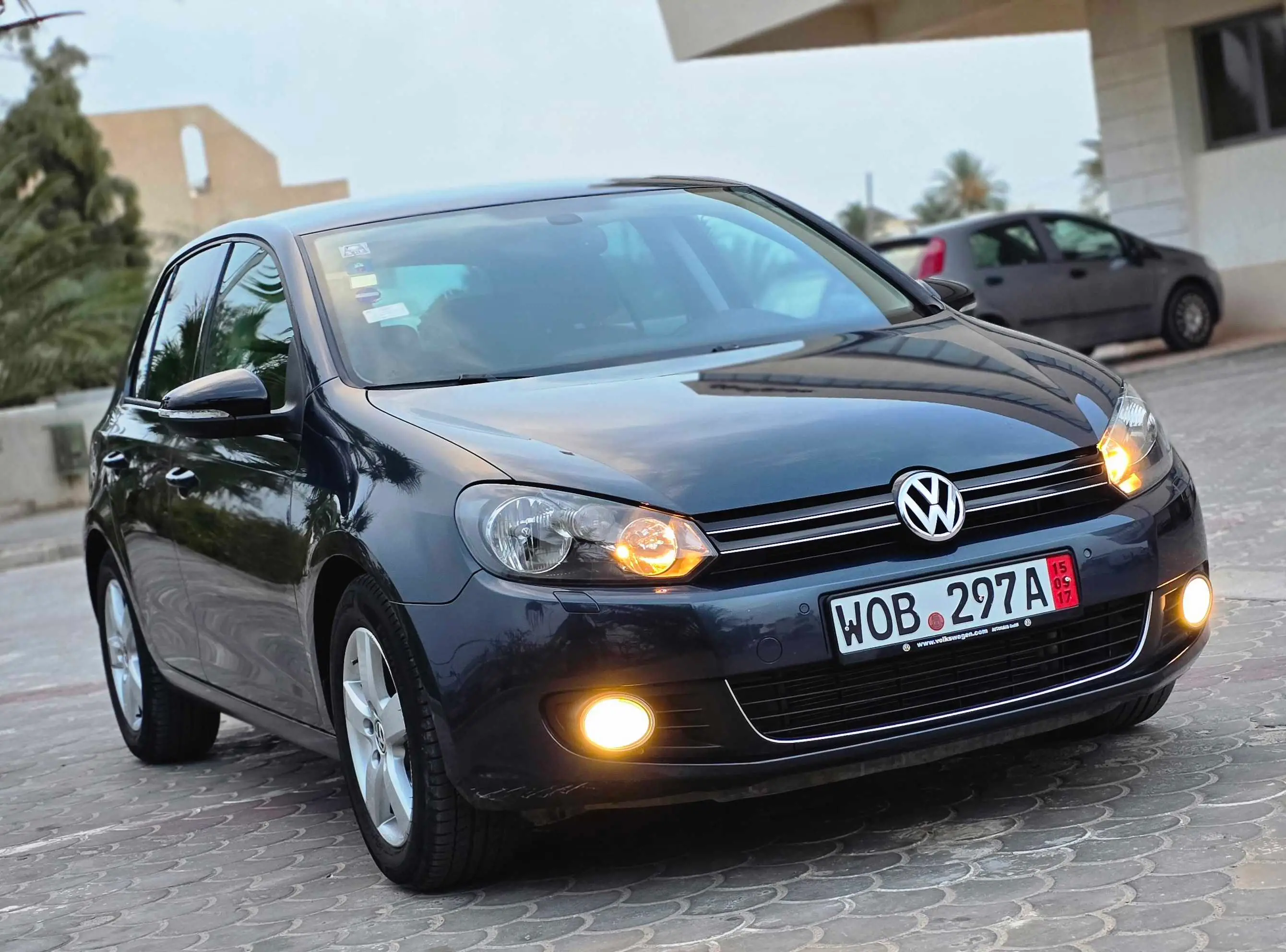  Golf 6 99,000 klm à Medenine - Photo 3