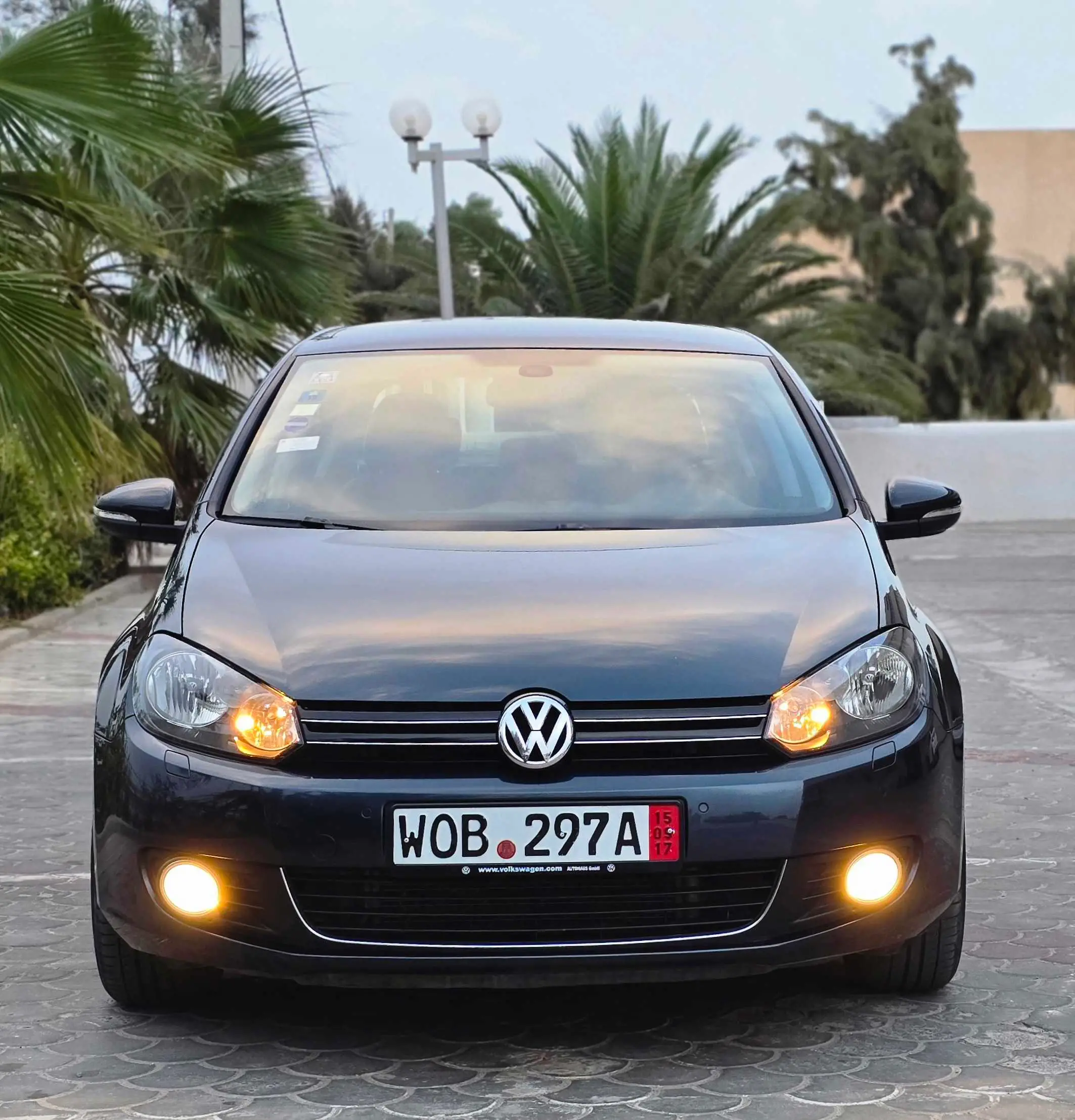  Golf 6 99,000 klm à Medenine - Photo 2