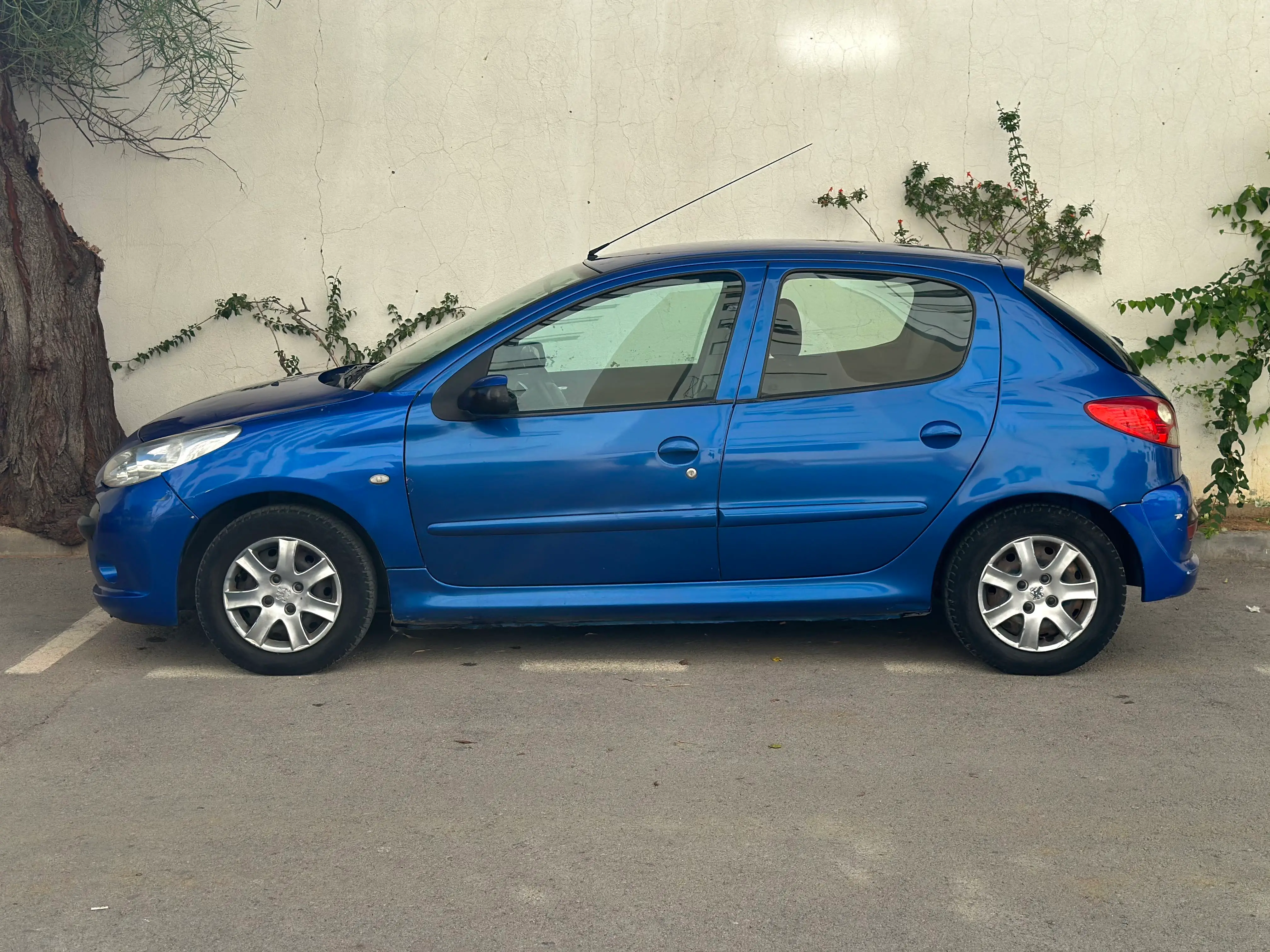  PEUGEOT 206 PLUS à Ben Arous - Photo 3