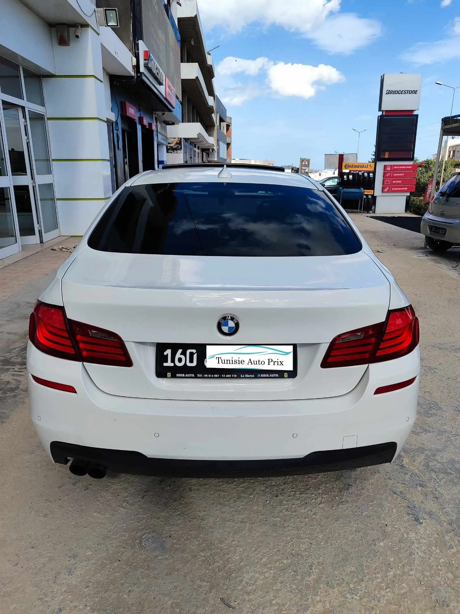  BMW 520I F10 PACK M TOUTES OPTIOSN TEL 22801802 à Ariana - Photo 2